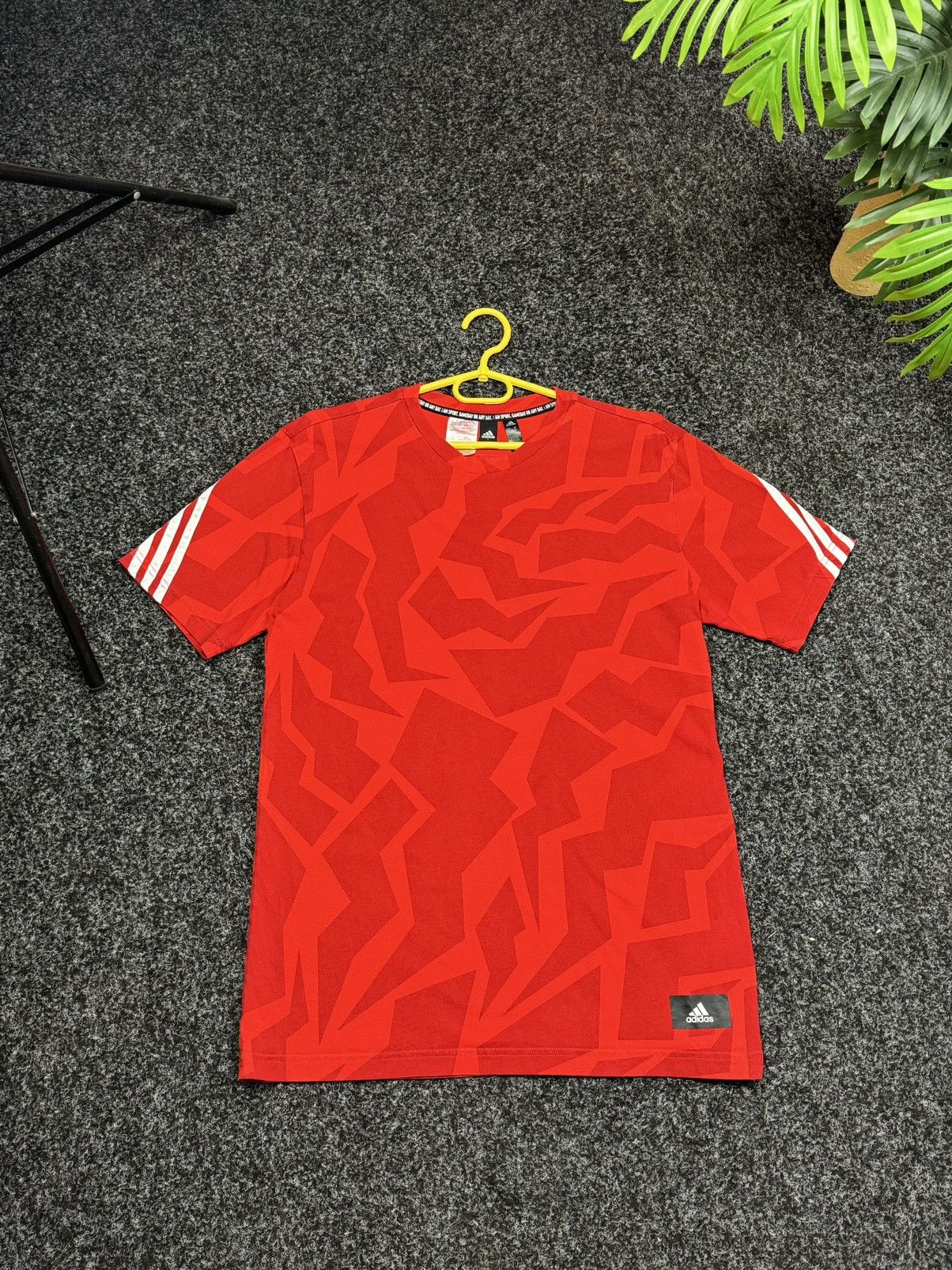 Adidas Adidas Tee T Shirt Size US M / EU 48-50 / 2 - 2 Thumbnail