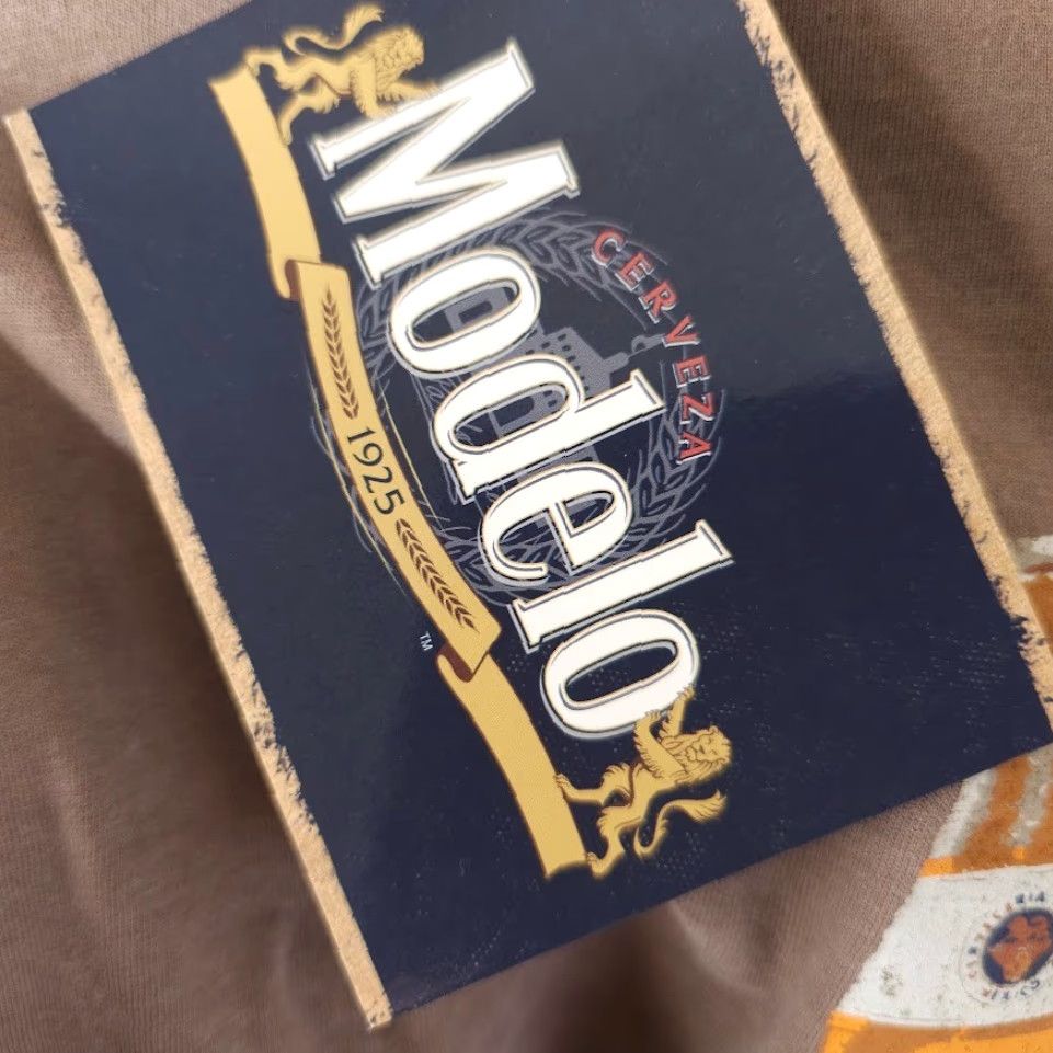 Vintage Modelo Especial T Shirt Mens Size Small Brown Beer Breweriana OVERSIZED Fit NEW Size US S / EU 44-46 / 1 - 7 Thumbnail