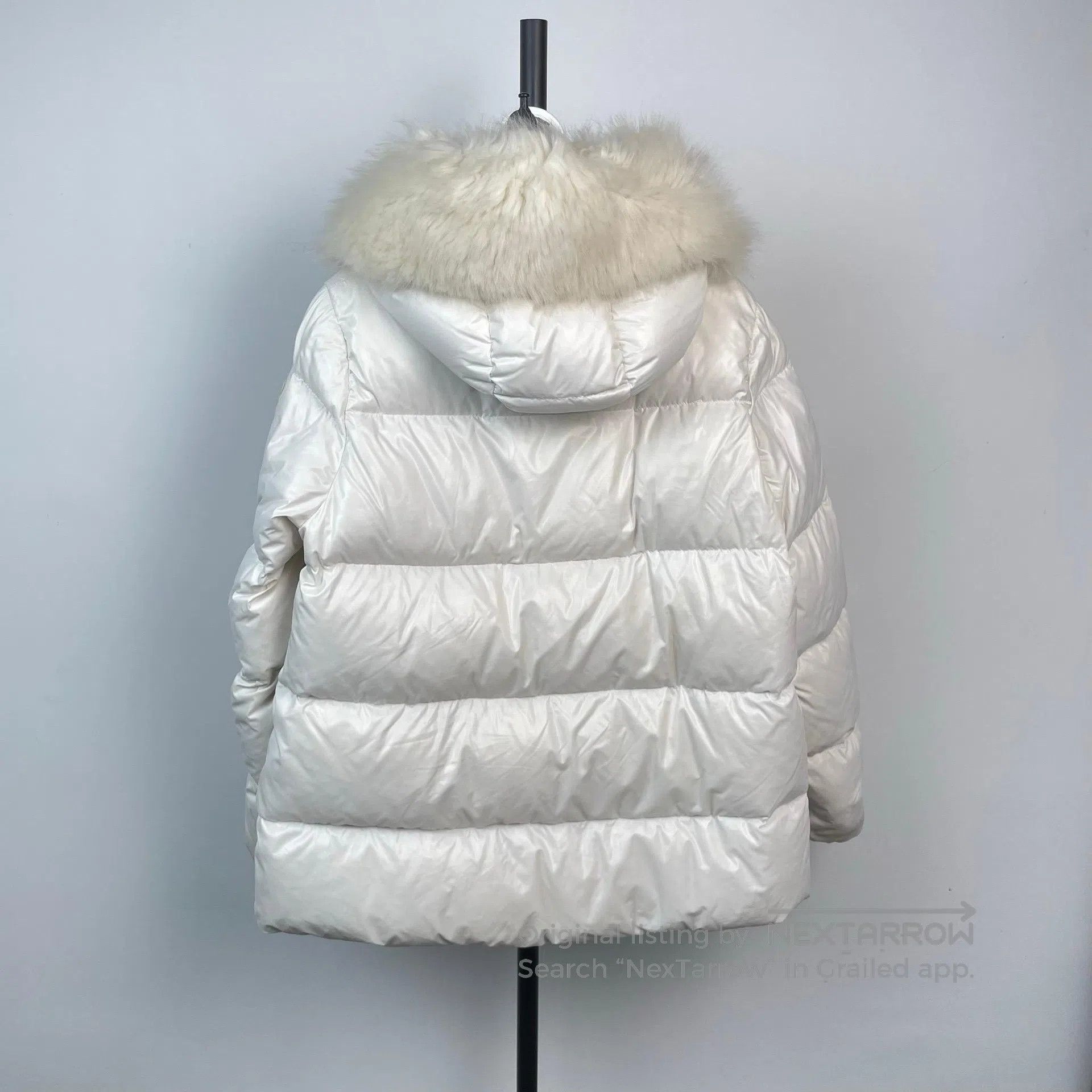 Moncler Moncler White Big Fur Collar Down Jacket| Size L / US 10 / IT 46 - 2 Thumbnail