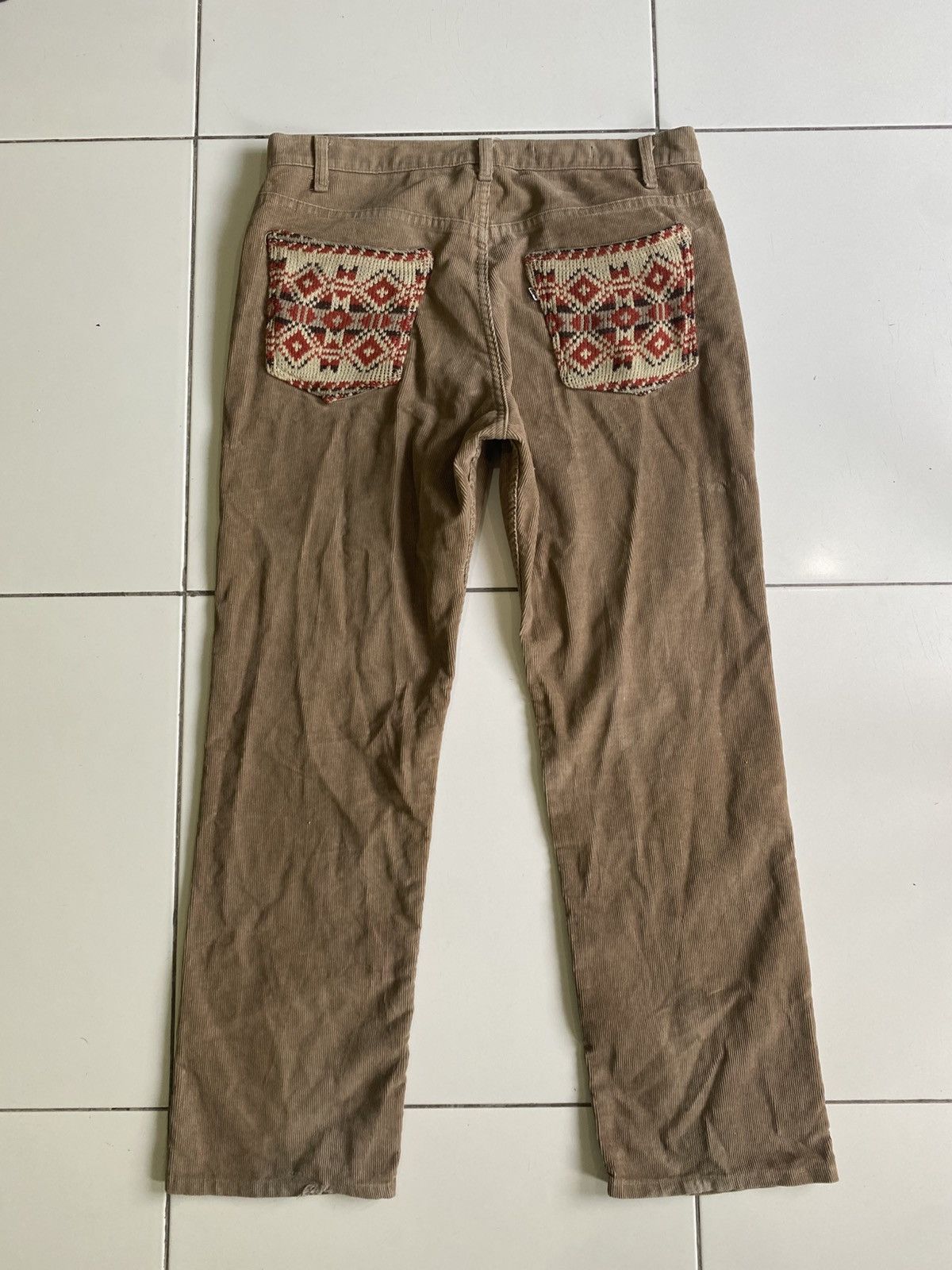 Levi's Vintage Clothing Vintge Levi’s corduroy two Navajo back pocket Size US 38 / EU 54 - 1 Thumbnail