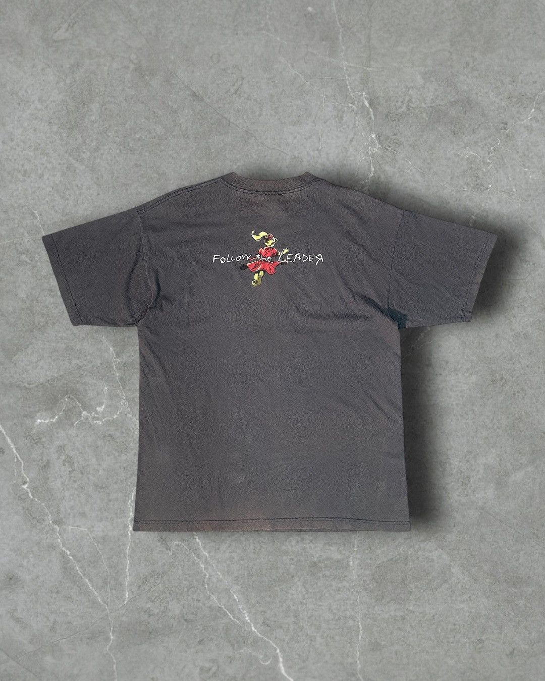 Vintage Vintage 90s KORN Follow The Leader Faded Gray Band Tee Size US XL / EU 56 / 4 - 2 Thumbnail