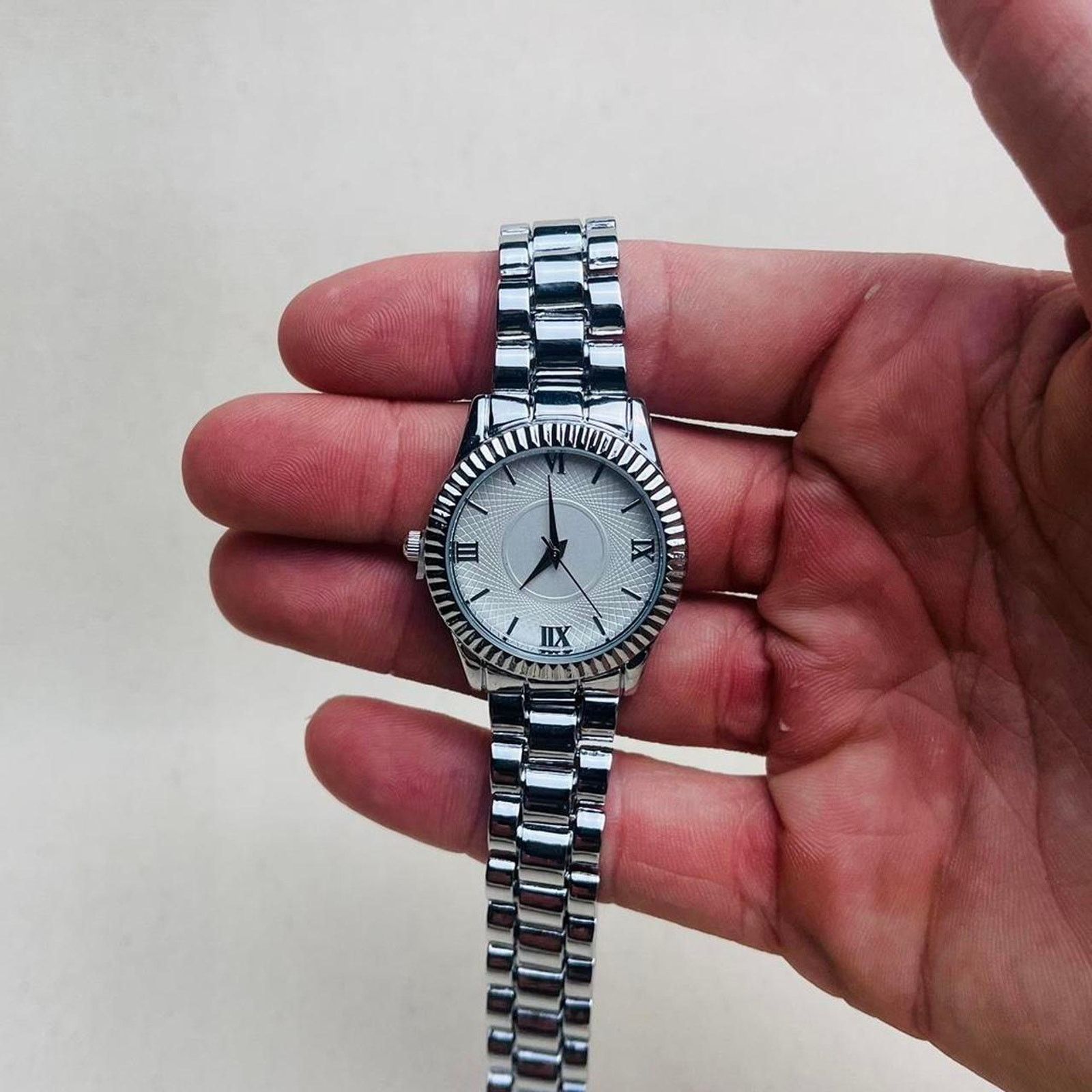 Other silver classy sporty round stainless steel quartz Size ONE SIZE - 7 Thumbnail