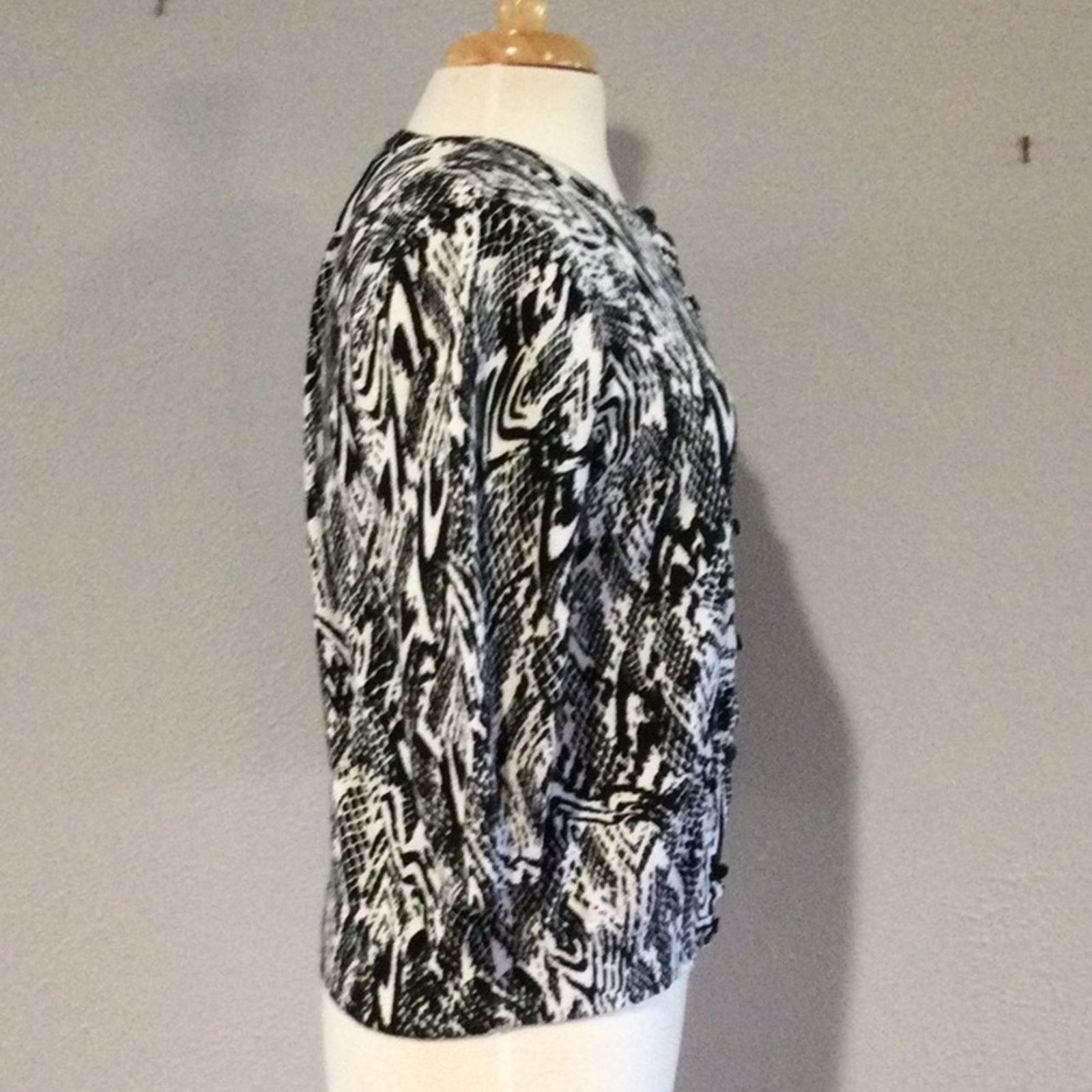 Other Designer Originals Black & White Button Front Cardigan PL Size L / US 10 / IT 46 - 5 Thumbnail