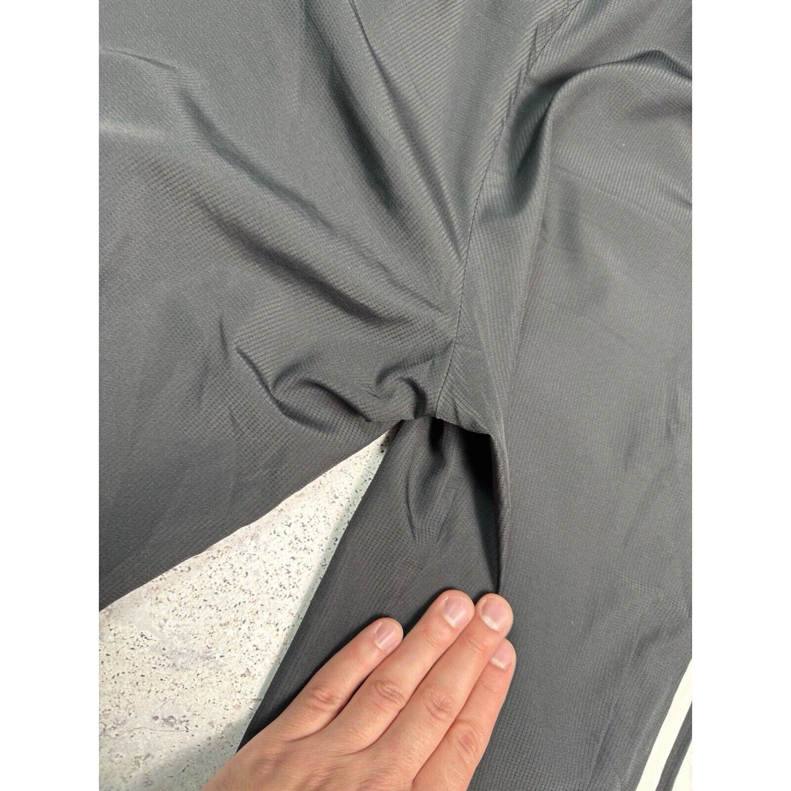Adidas Adidas Bayern Munchen Trackpants Blokecore Size M Black Men Size US 32 / EU 48 - 22 Thumbnail