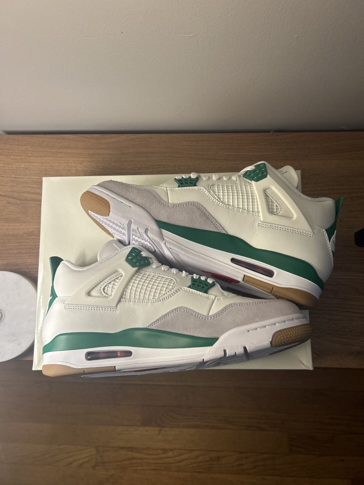 Jordan Brand Nike SB x Jordan 4 Pine Green Size US 10.5 / EU 43-44 - 3 Thumbnail