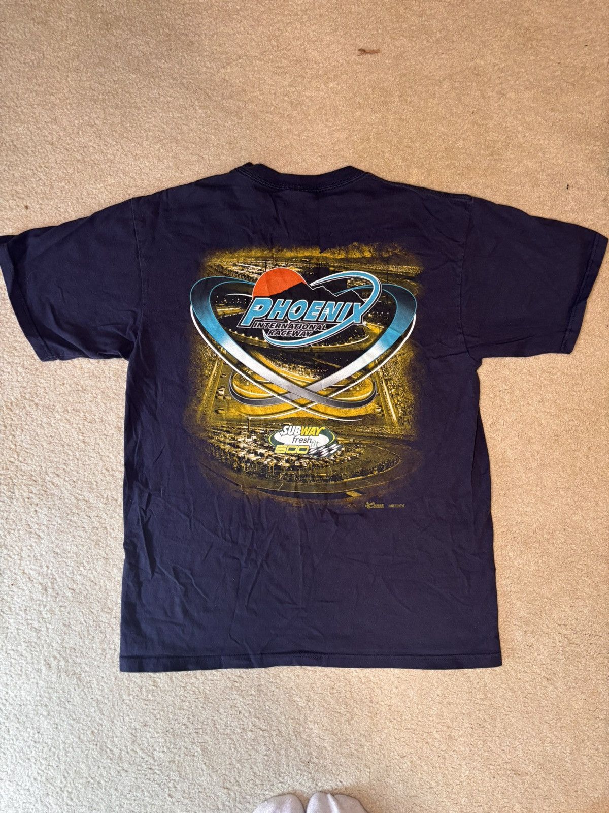 Chase Authentics NASCAR Phoenix International Raceway 2011 Chase T-Shirt SZ L Size US L / EU 52-54 / 3 - 2 Thumbnail