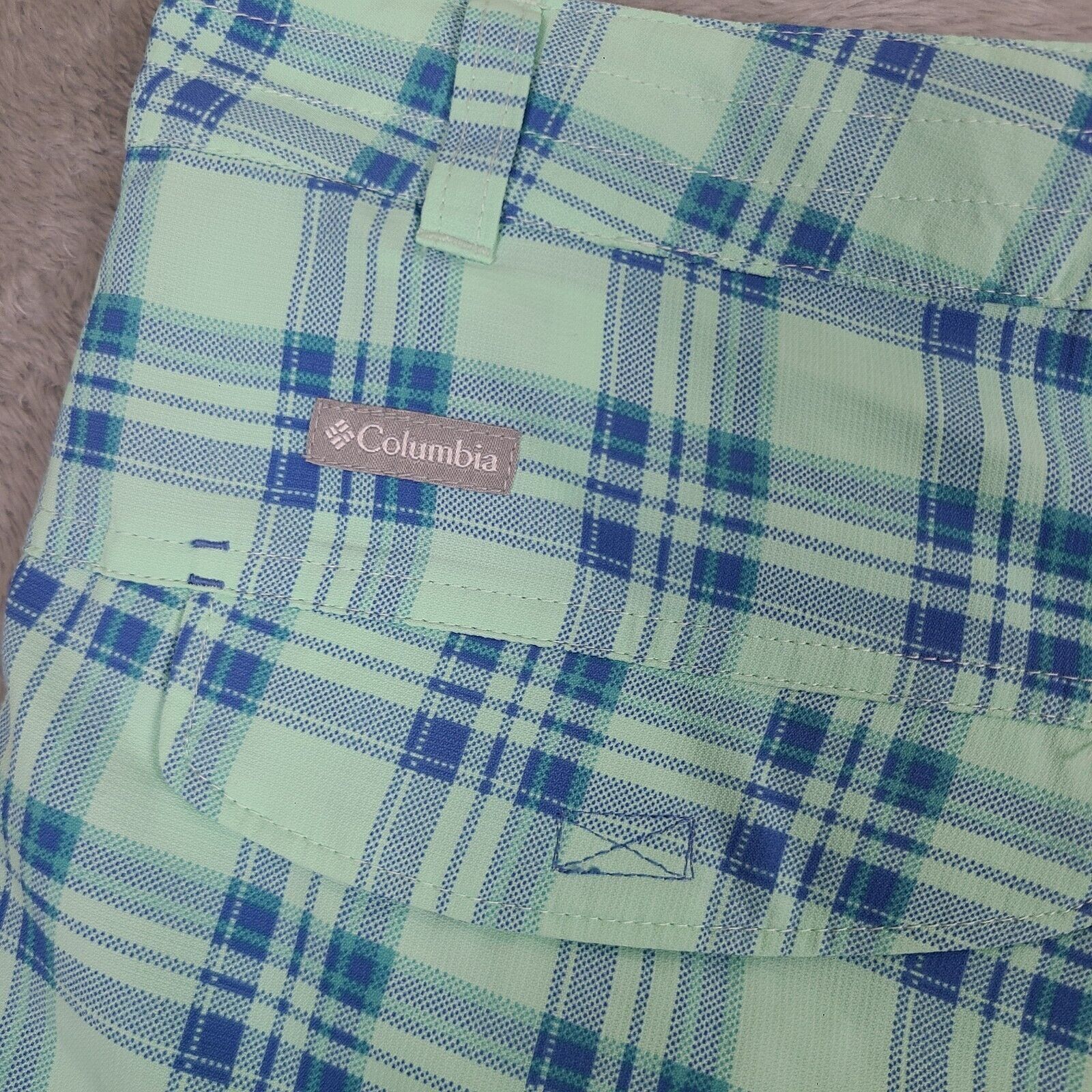 Columbia Columbia Omni Shade Nylon Blue/Green Plaid Hiking Shorts Wom Size 36" / US 14 / IT 50 - 13 Thumbnail