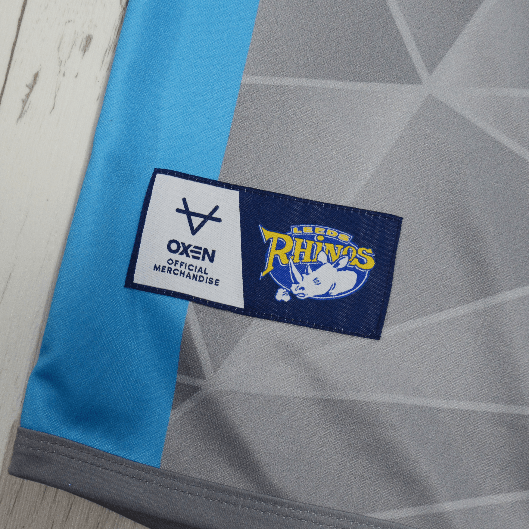 Vintage Leeds Rhinos Rugby Shirt 2022 Away Kit Grey Oxen Sports XL Size US XL / EU 56 / 4 - 4 Thumbnail