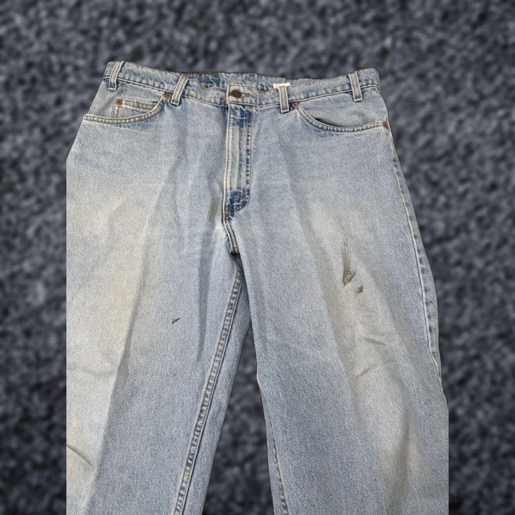 Levi's VINTAGE Levi's 505 Relaxed Fit Straight Leg Jeans 36x25 Light Wash Blue Denim Men Regular 90s 5-Pocket Size US 36 / EU 52 - 1 Thumbnail