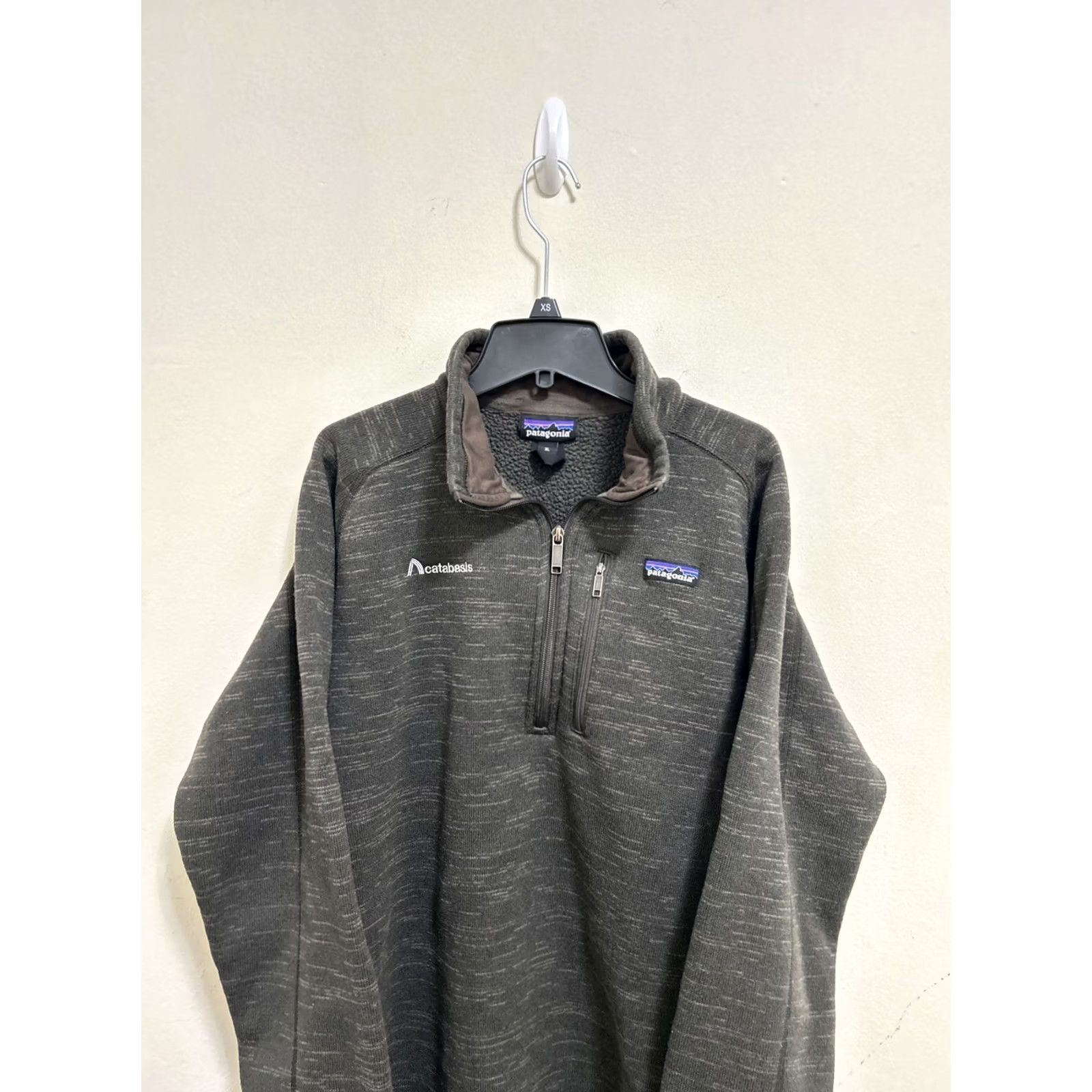 Patagonia Patagonia Sweater Pullover 1/4 Zip Mens XL Heather Brown Fleece Mock Neck Logo Zipper Outdoor Casual Workwear 25522 Size US XL / EU 56 / 4 - 3 Thumbnail