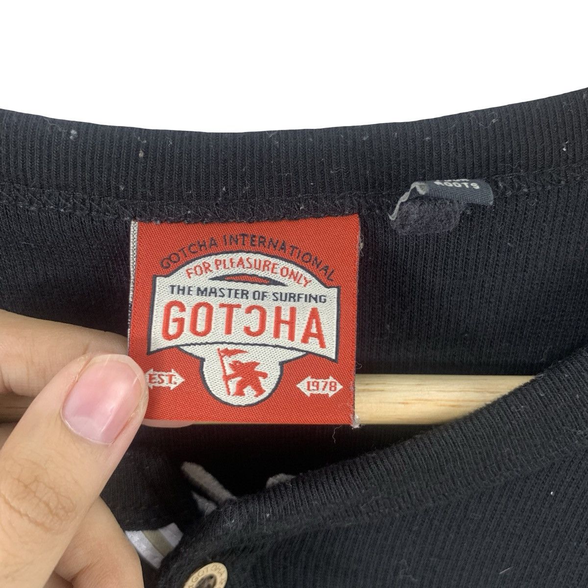 Gotcha GOTCHA INTERNATIONAL HENLEY Shirt Script Logo Surf Style Size US L / EU 52-54 / 3 - 10 Thumbnail