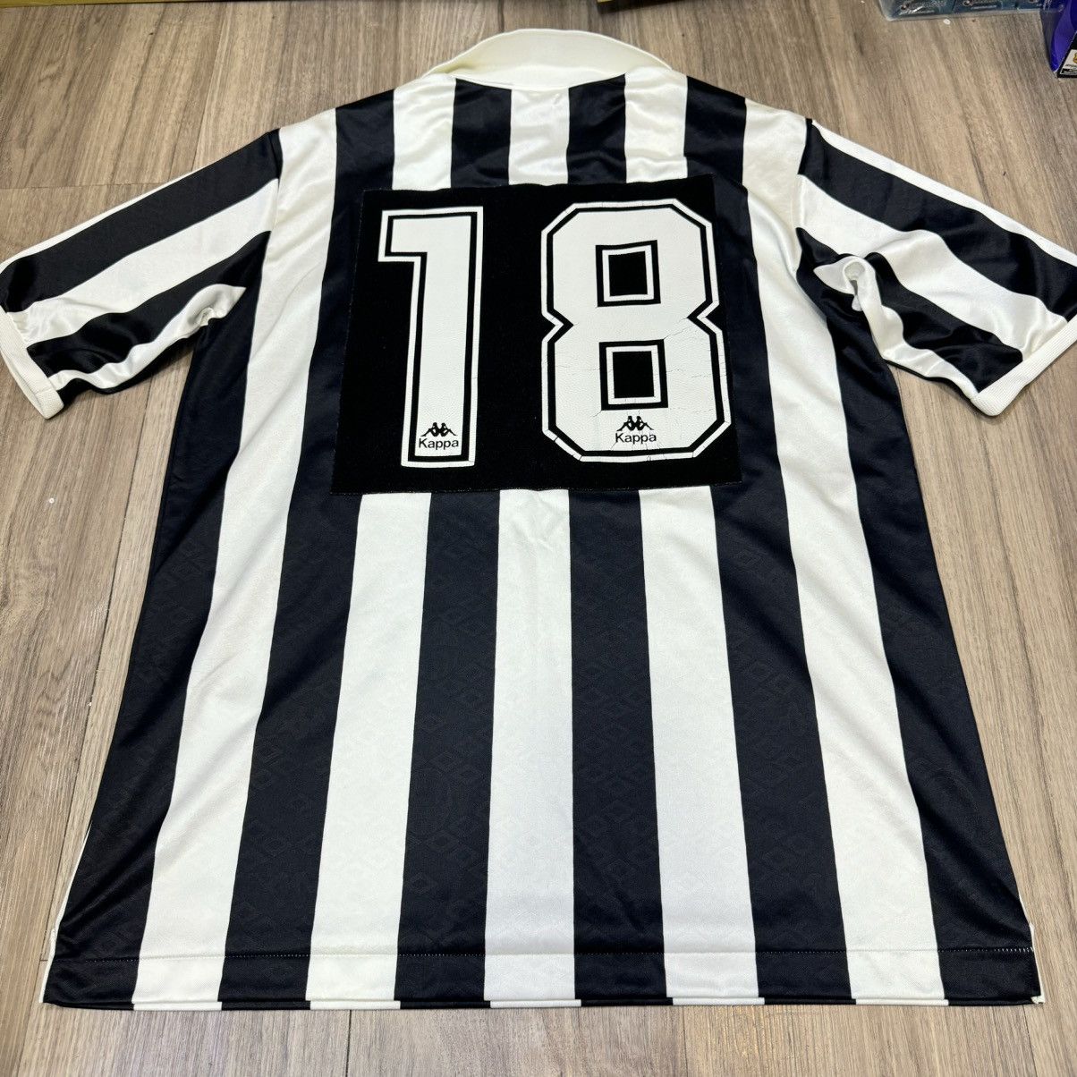 Vintage Juventus 92/94 vintage home shirt #18 Size US M / EU 48-50 / 2 - 2 Thumbnail