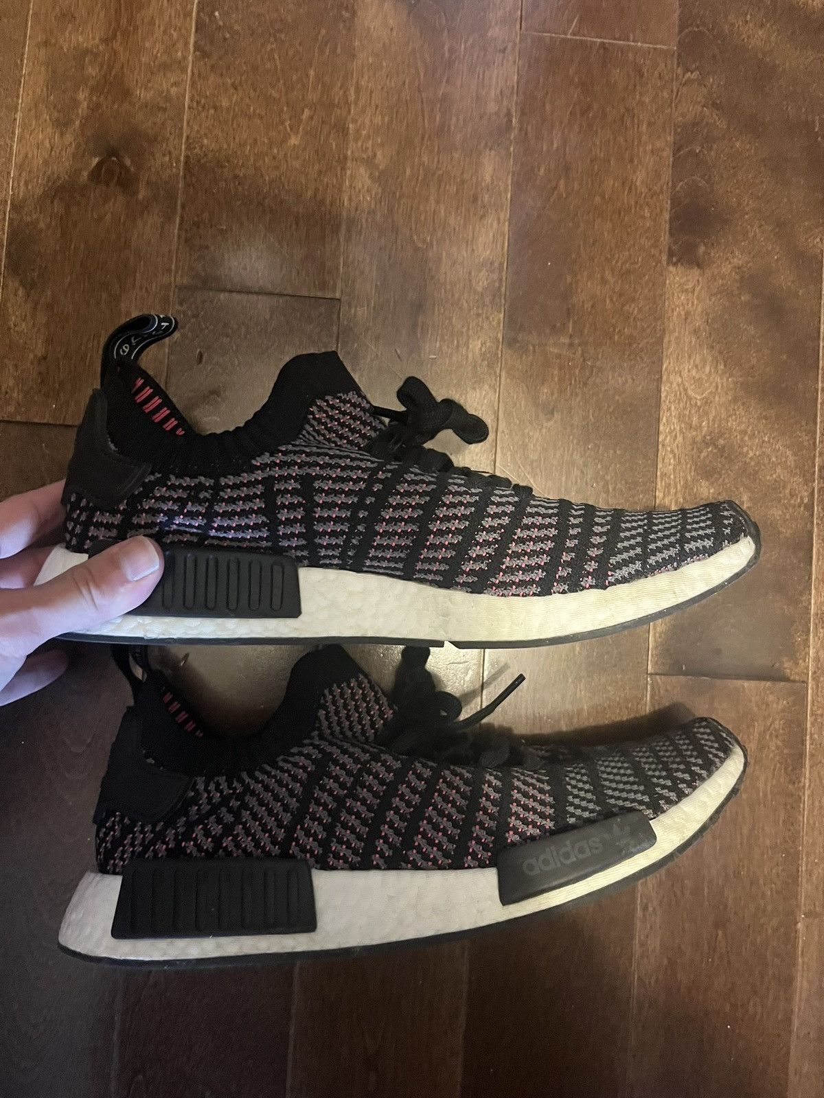 Adidas Adidas NMD R1 Pink SZ 10 Size US 10 / EU 43 - 1 Thumbnail