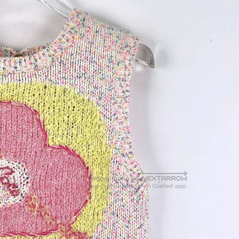 Chanel Chanel Pink Cotton Sweater with Heart Design . Size XS / US 0-2 / IT 36-38 - 3 Thumbnail