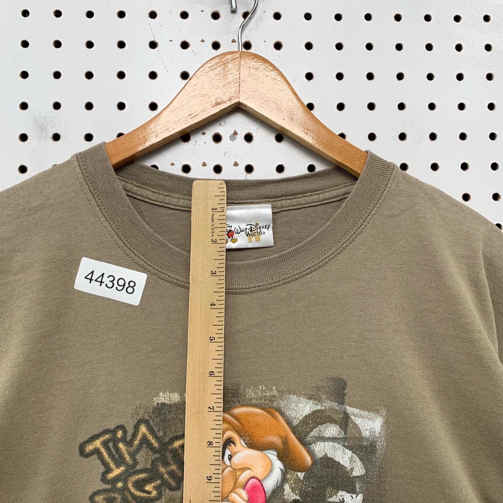 Disney VINTAGE Disney Shirt Mens L Brown Grumpy Dwarves Im Right Your Wrong Humor Adult Large Brown Cartoon Funny 90s Womens Mens Boys Girls Size US L / EU 52-54 / 3 - 7 Thumbnail