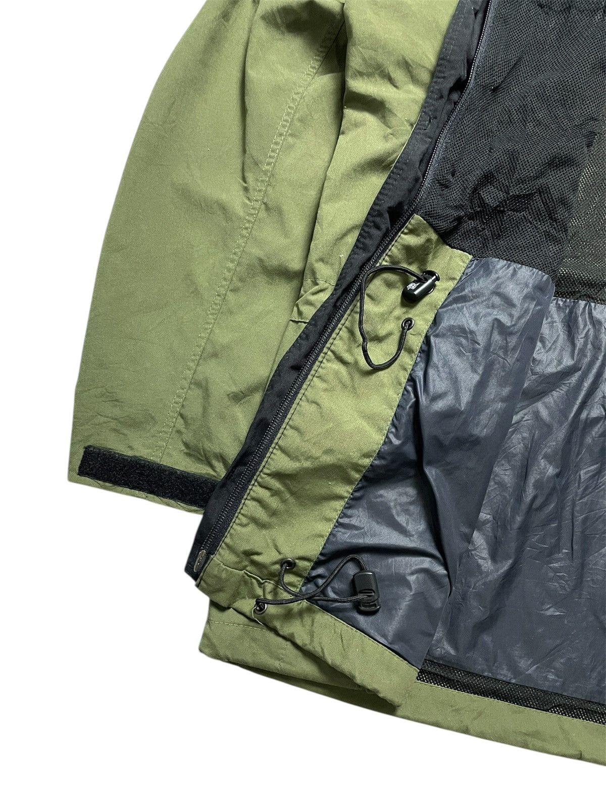 Hysteric Glamour 2000’s Hysteric Glamour - Urban Tech Outdoor Jacket Size US XL / EU 56 / 4 - 7 Thumbnail