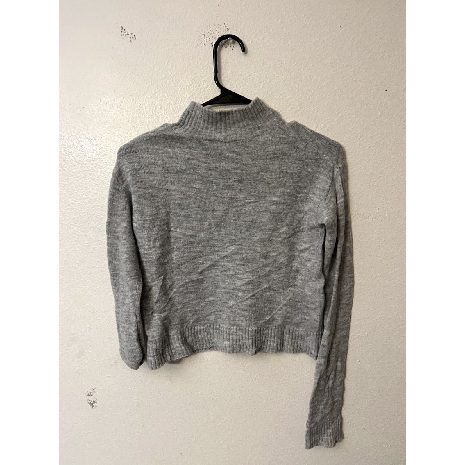 Express VINTAGE Express Women's Sweater Crop Knit Pullover Long Sleeve Crew Neck Size 2XS Gray Lightning Bolts Acrylic Wool Blend Fall Ladies Size XXS / US 00 / IT 34 - 3 Thumbnail