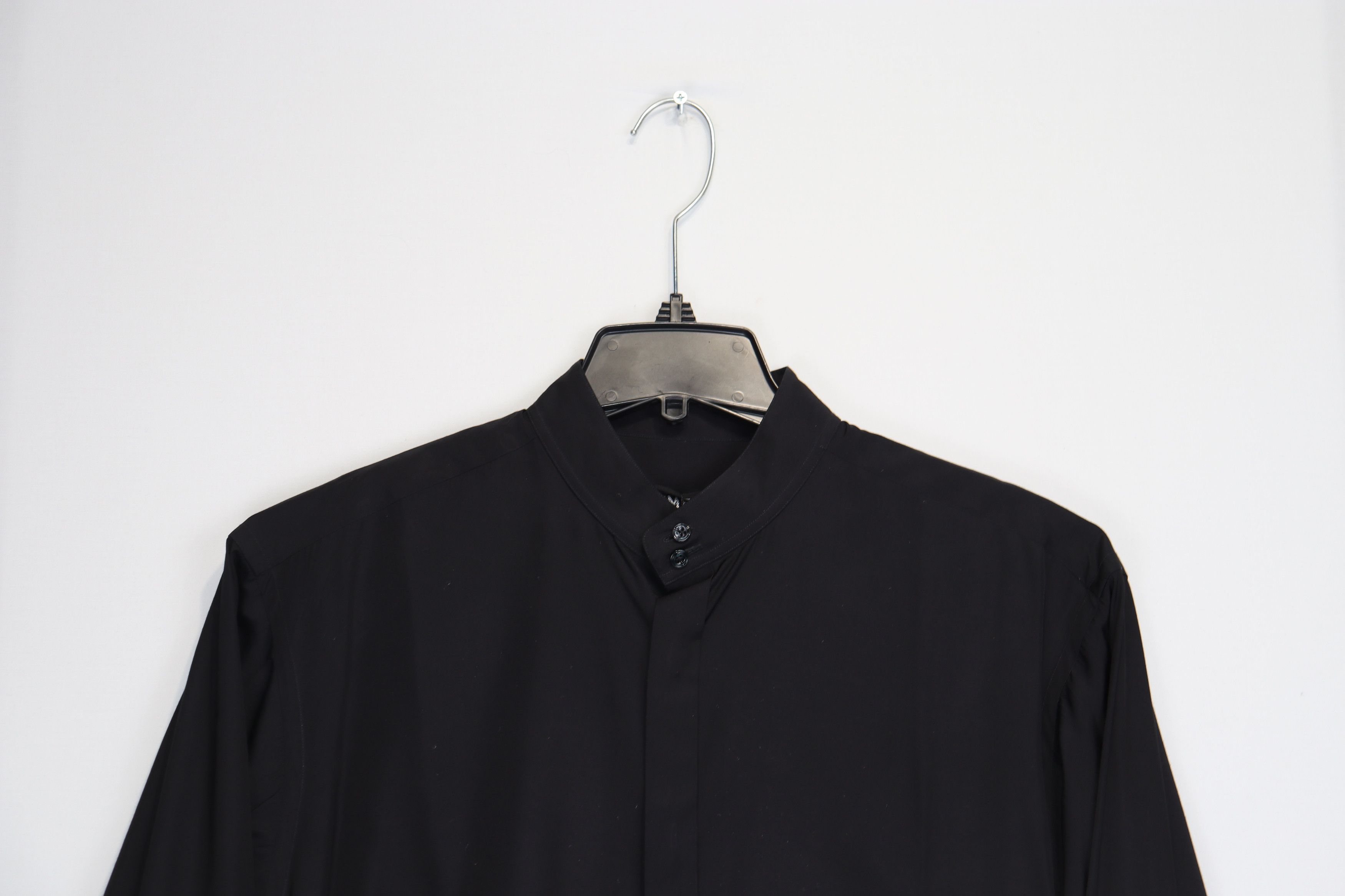 Tom Ford o1rshd1 Button Up Shirt in Black Size US S / EU 44-46 / 1 - 4 Thumbnail