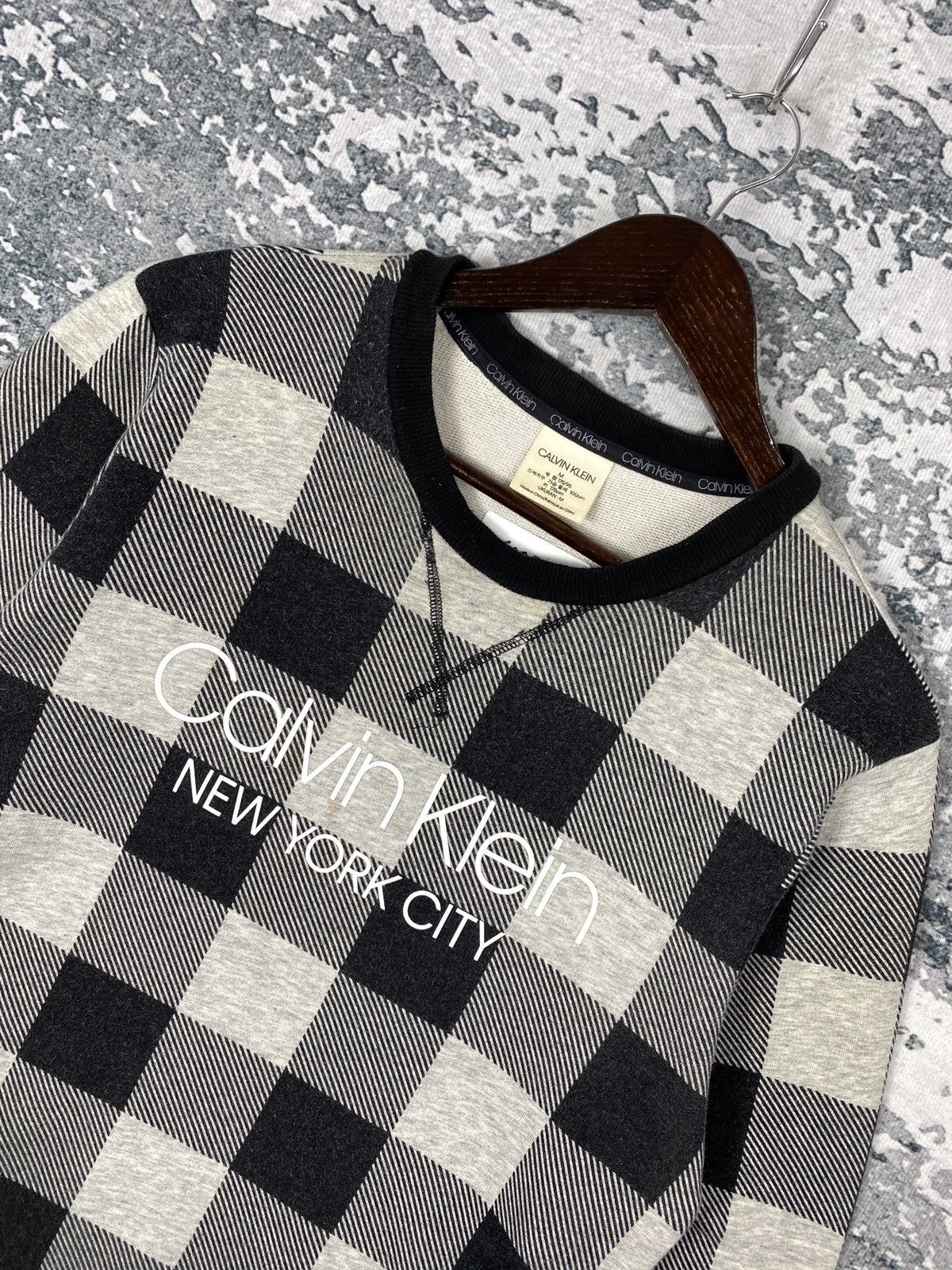 Calvin Klein Vintage Calvin Klein Crewneck Sweatshirts Size US M / EU 48-50 / 2 - 2 Thumbnail