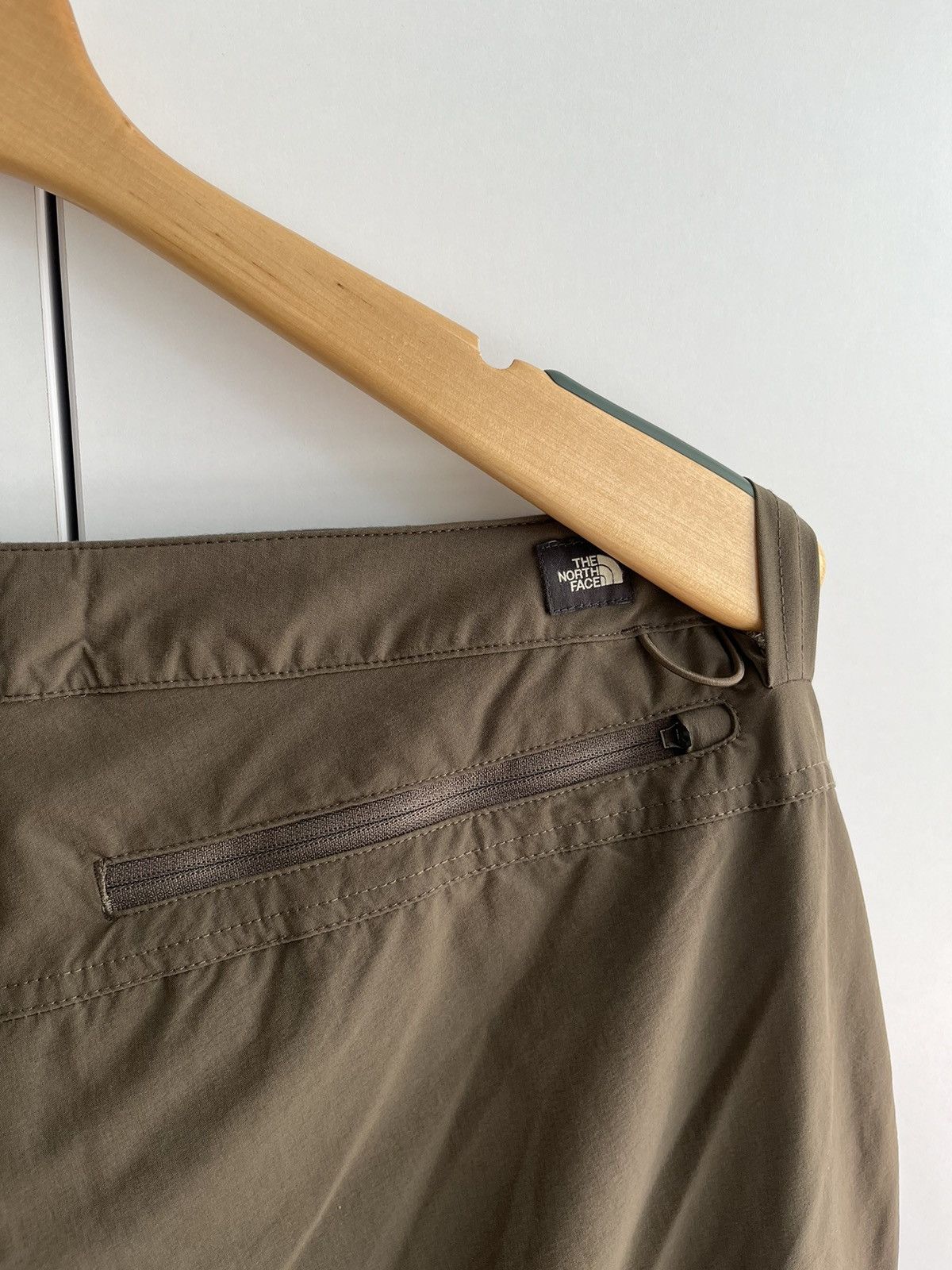 The North Face TNF Zipped Cargo Transformer Pants Packable Mens 36 size Size US 36 / EU 52 - 7 Thumbnail