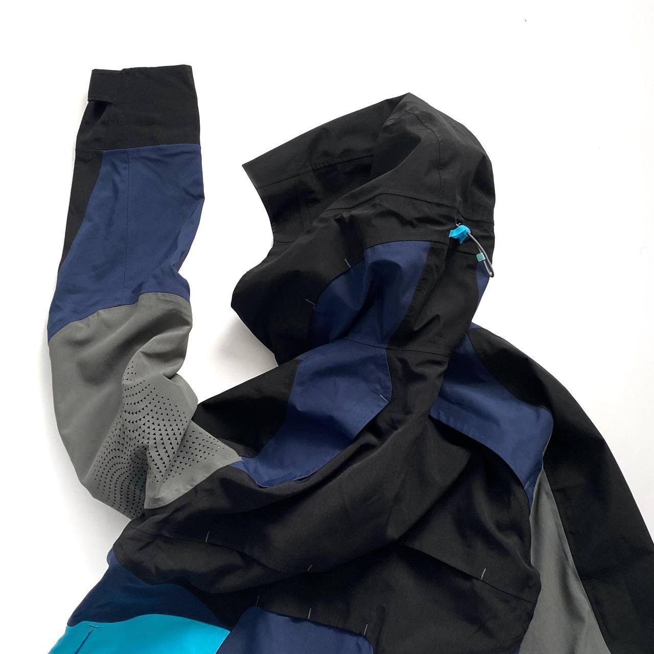 Nike Nike x ISPA Jacket in Black/Navy/Iron Grey Size US XS / EU 42 / 0 - 6 Thumbnail