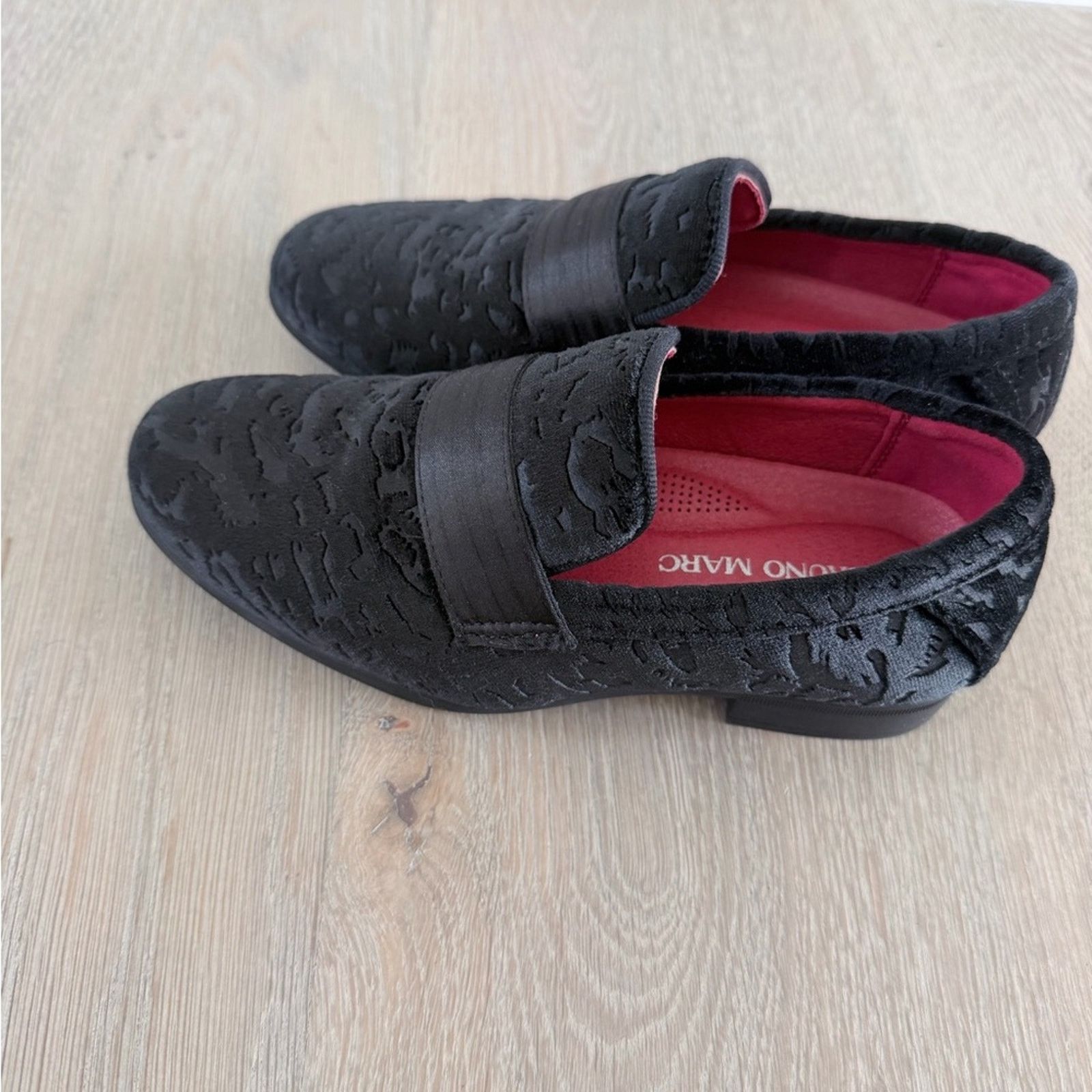 Other Bruno Mark PU Velvet Boys Black Dress Shoes Loafers size 13 Size US 13 / EU 46 - 9 Thumbnail