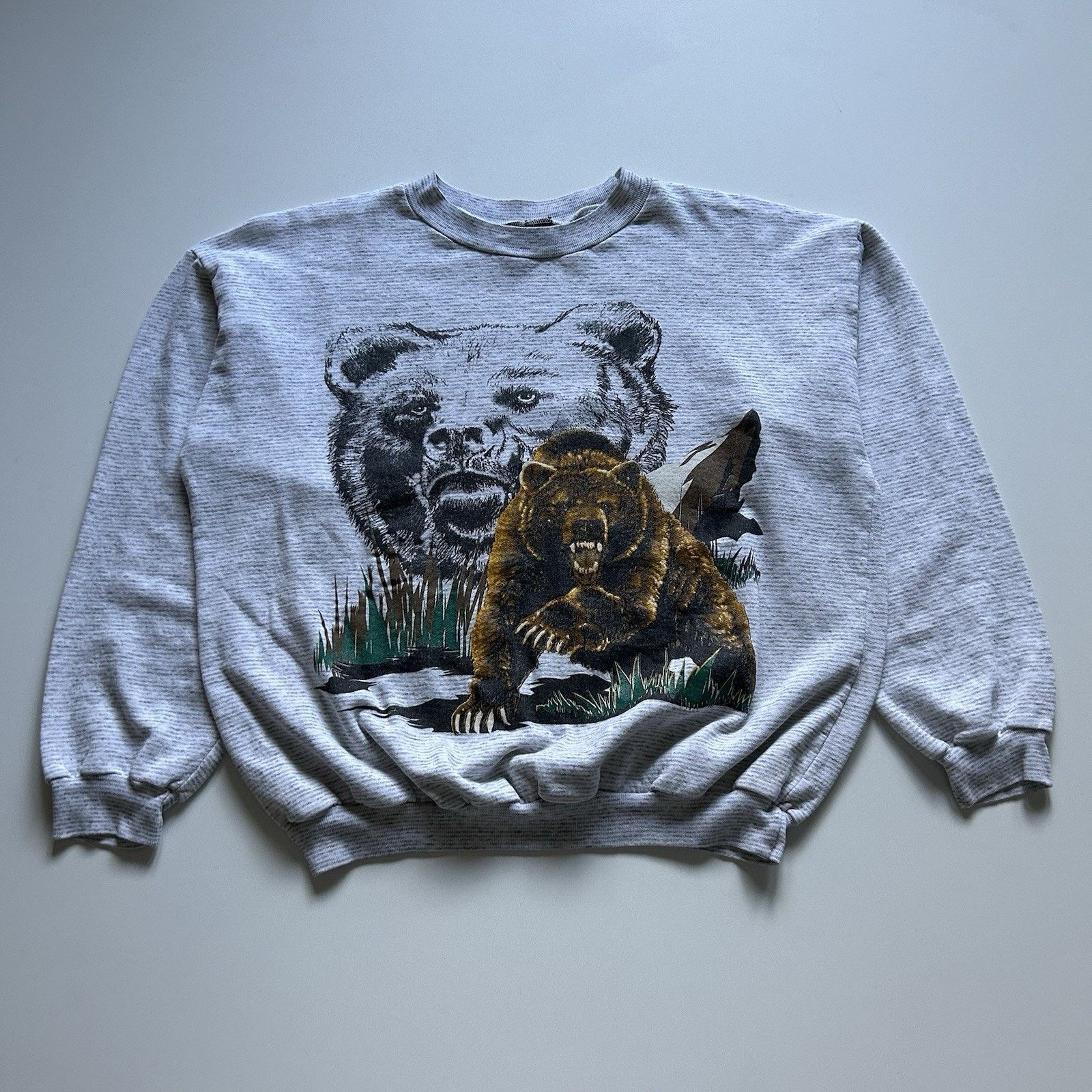 Vintage Vintage 90s Grizzly Bear Animal Art Crewneck Medium Boxy USA Size US M / EU 48-50 / 2 - 1 Thumbnail