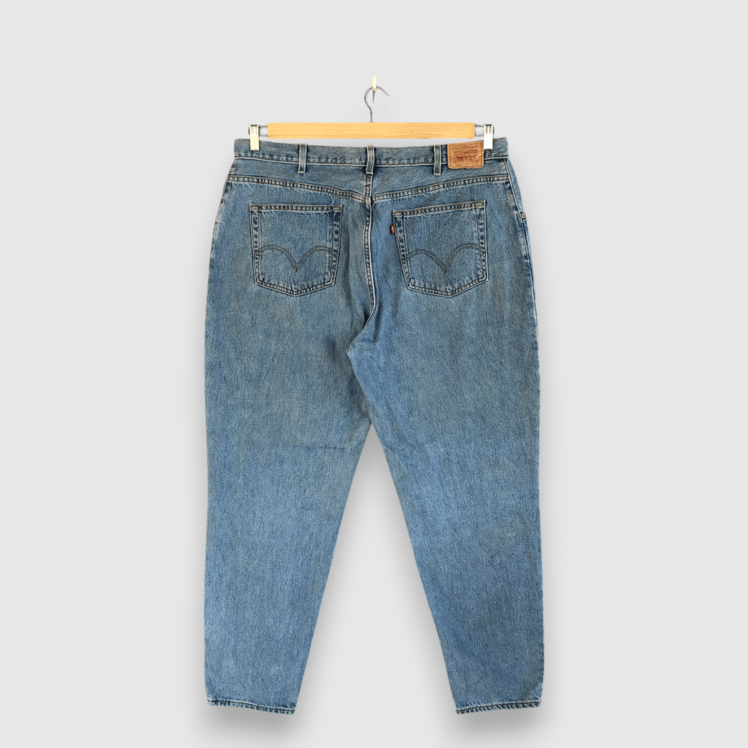 Levi's Vintage Y2K Levis Mom Faded Jeans Levi's 550 Tapered Denim Size US 40 / EU 56 - 2 Thumbnail