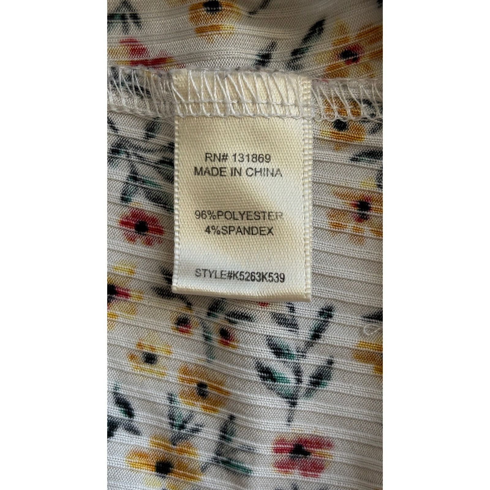 Other Inspired Hearts | Boho Ditzy Floral Bodysuit | Medium Size M / US 6-8 / IT 42-44 - 4 Thumbnail