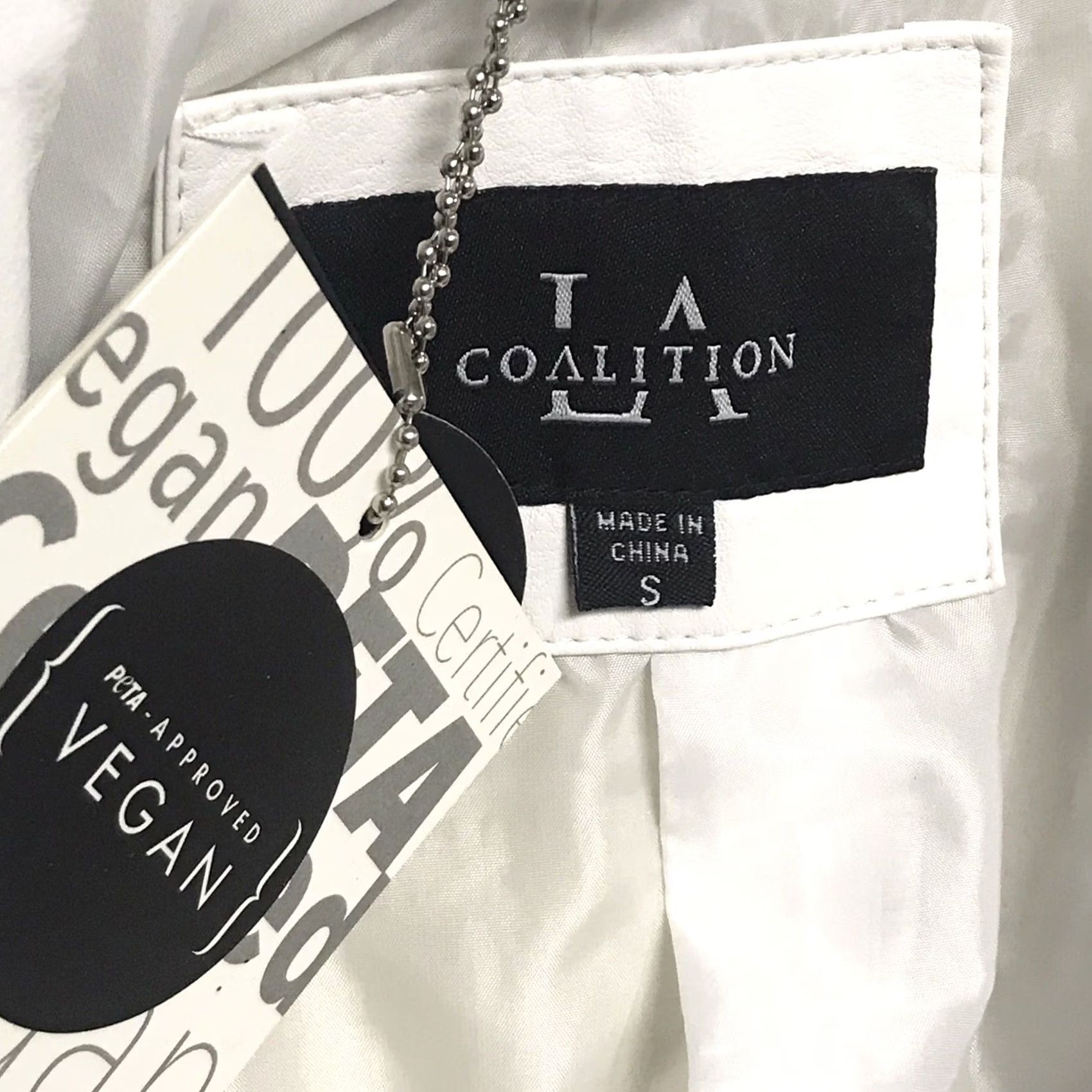 Vintage Coalition LA Women White Vegan Leather Cropped Asymmetrical Zip Moto Jacket S Womens Jacket Size S / US 4 / IT 40 - 3 Thumbnail
