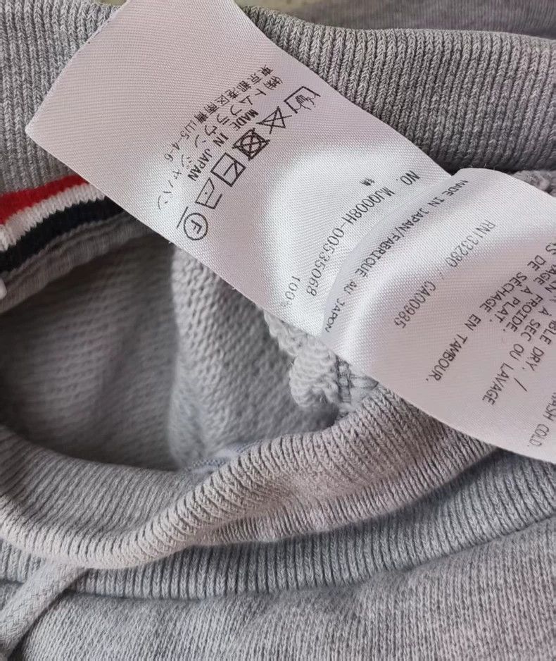 Thom Browne Thom Browne Size 0 Classic four-striped gray sweatpants 25 Size US 26 / EU 42 - 6 Thumbnail