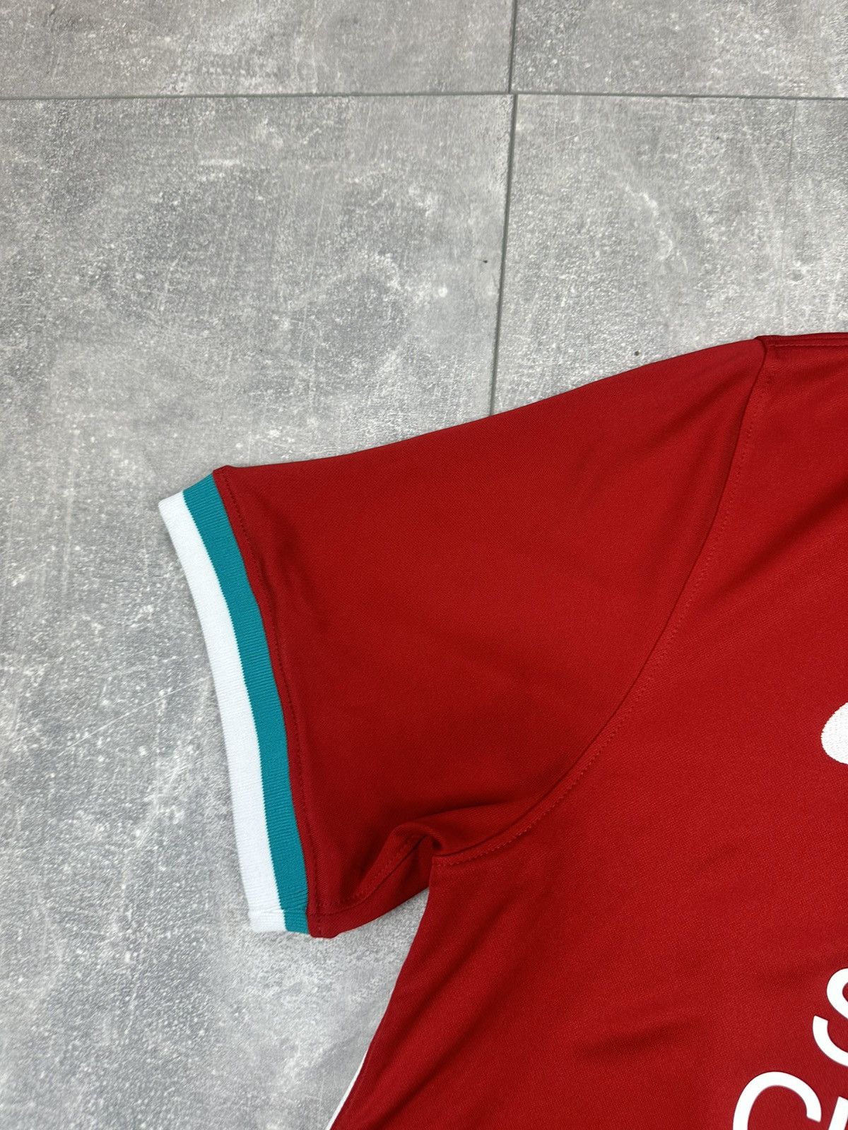New Balance New Balance Liverpool Home Soccer Jersey Harry 11 Size US L / EU 52-54 / 3 - 8 Thumbnail