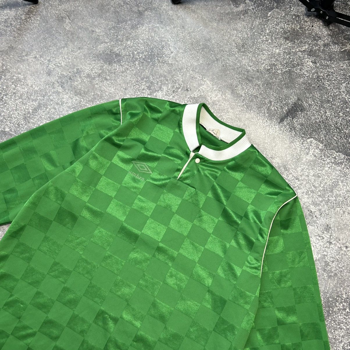 Umbro Vintage Umbro 8 Number Player 90’s Soccer longsleeve Size US L / EU 52-54 / 3 - 3 Thumbnail