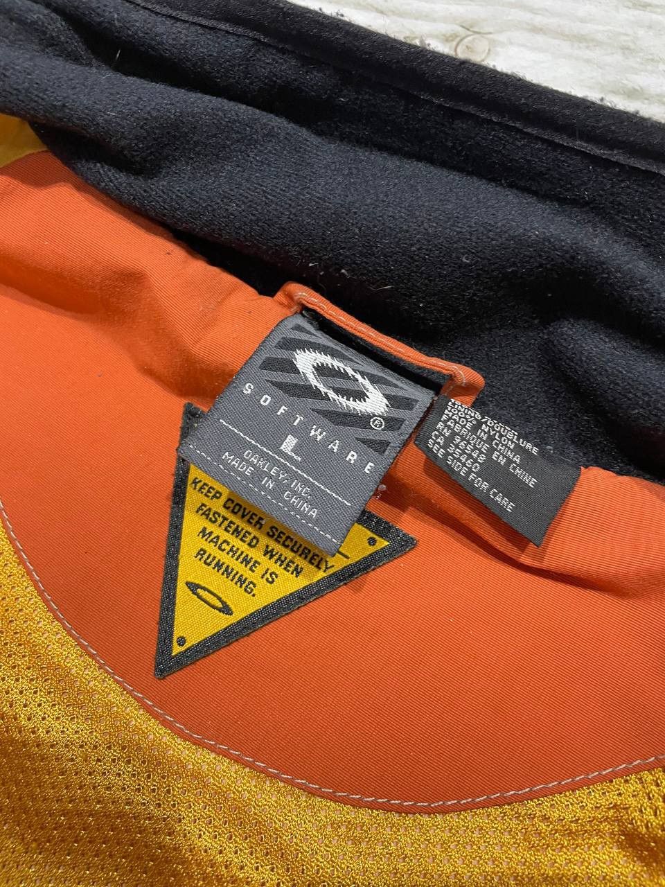 Oakley Vintage Oakley Software Ski Jacket 00s Gorpcore Size US L / EU 52-54 / 3 - 12 Thumbnail