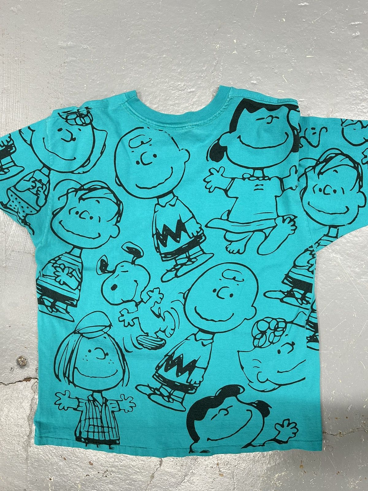 Peanuts Crazy Vintage Peanuts All Over Print Graphic Cartoon T-Shirt Size US XL / EU 56 / 4 - 2 Thumbnail