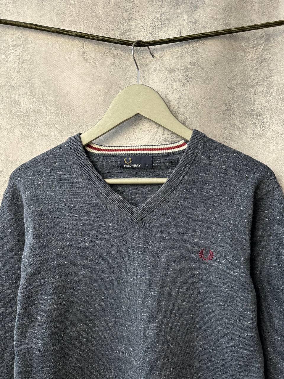 Fred Perry Fred Perry V-Neck Sweater Jumper Pullover with Еlbows Size US S / EU 44-46 / 1 - 5 Thumbnail