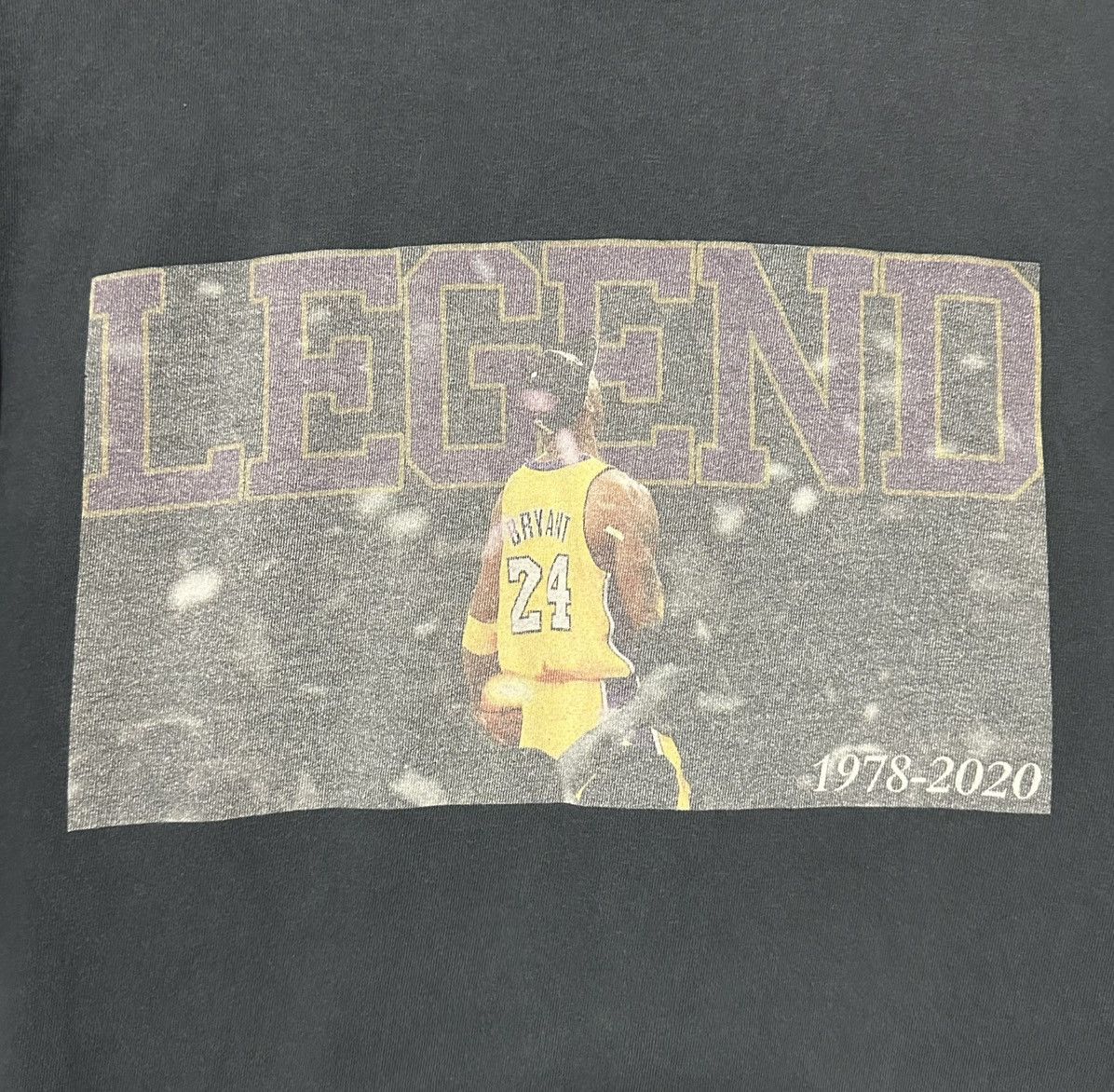 Comfort Colors Kobe Bryant shirt Size US L / EU 52-54 / 3 - 4 Thumbnail