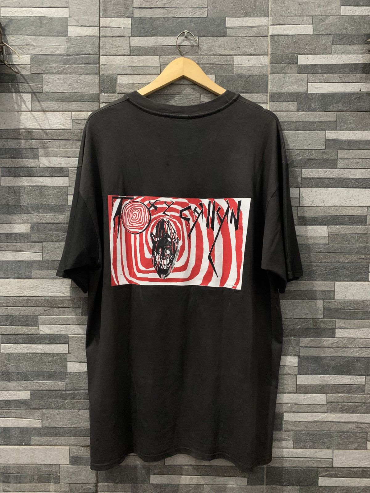 Band Tees Vintage Tixy Cyllyn The Secret Show Tour 1997 Size US XL / EU 56 / 4 - 2 Thumbnail