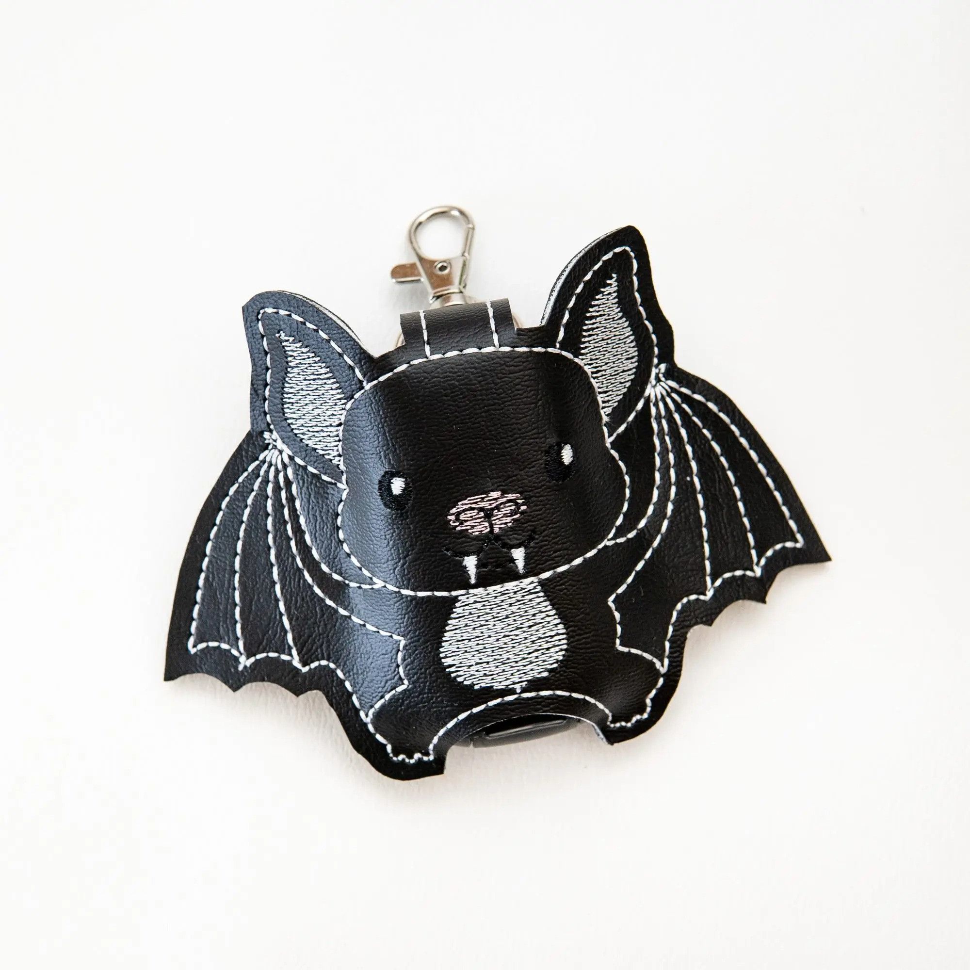 Japanese Brand × Vintage Bat Hand Sanitizer Holder Size ONE SIZE - 5 Thumbnail