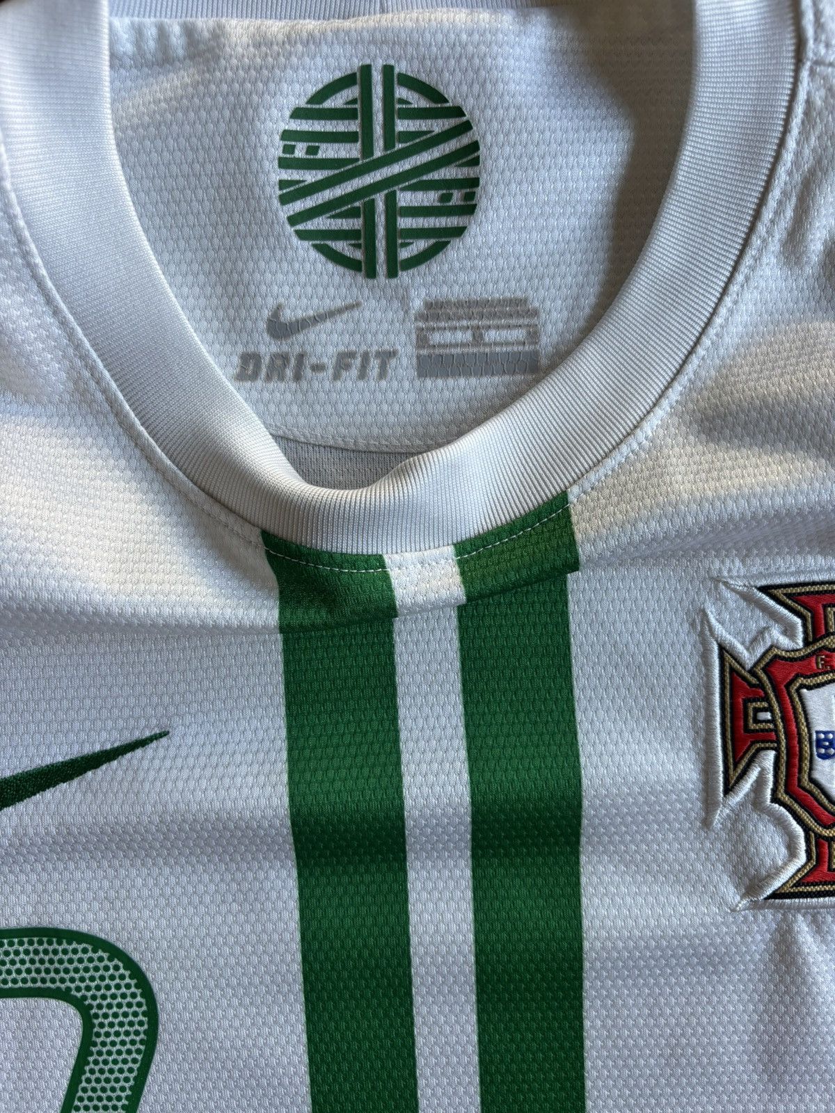 Nike Portugal 2012 Ronaldo 7 Original Nike Size US M / EU 48-50 / 2 - 5 Thumbnail