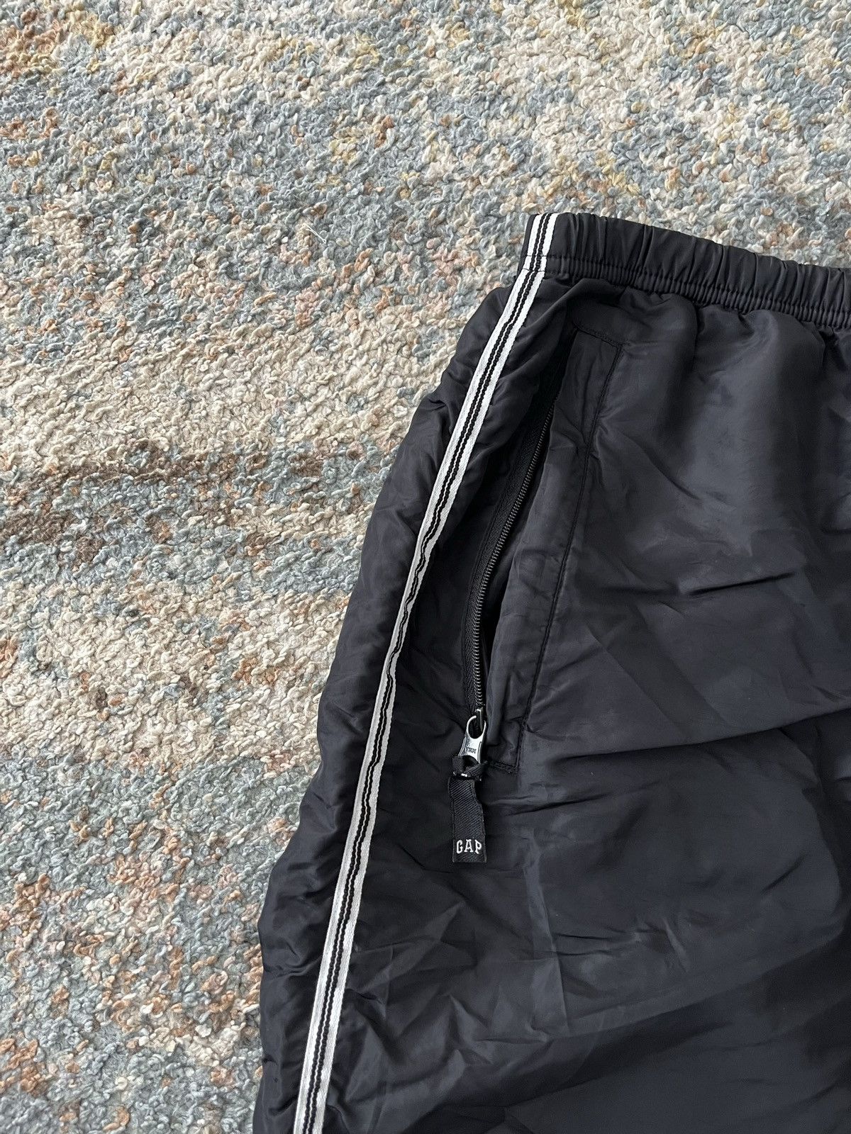 Gap VTG Y2K Baggy Parachute Style Cargo Pants 34x30 Medium Black Size US 32 / EU 48 - 2 Thumbnail