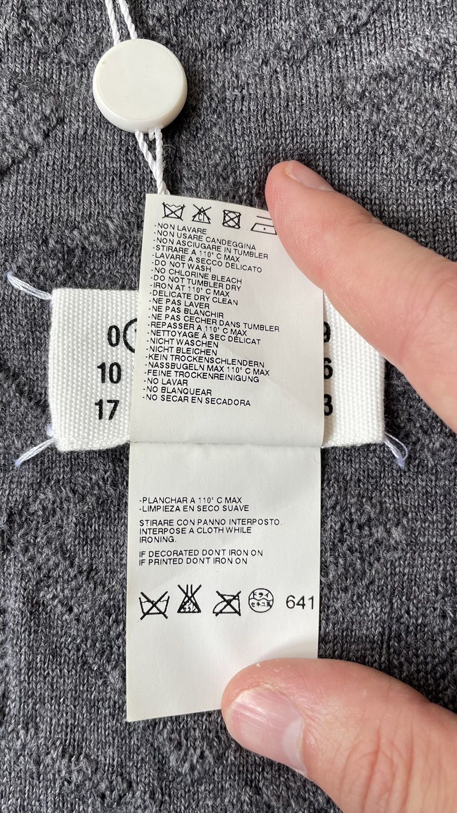 Maison Margiela A/W 10 ‘Destroyed Slouch Neck’ Knit Sweater Size M / US 6-8 / IT 42-44 - 8 Thumbnail