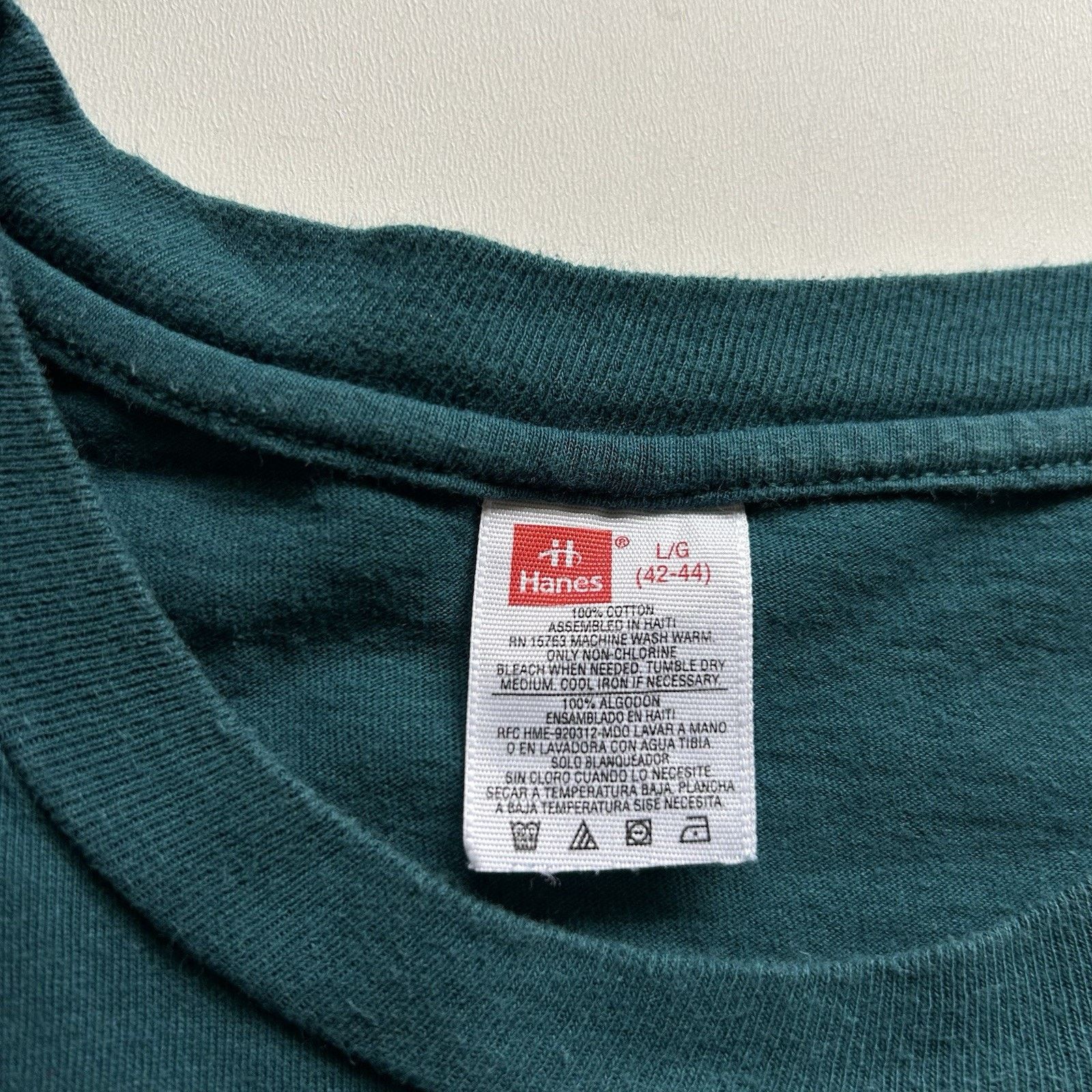 Hanes × Vintage Vintage 90s Hanes Pocket T Shirt Large Green Single Stitch Size US L / EU 52-54 / 3 - 4 Thumbnail