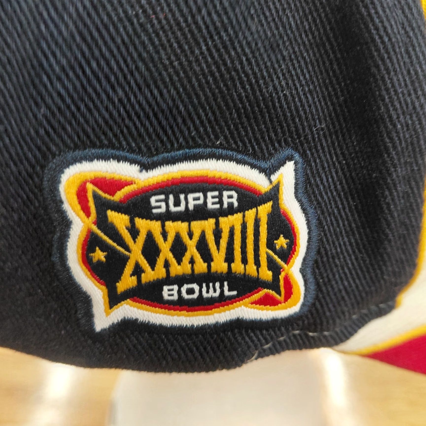 Reebok VINTAGE New England Patriots Reebok NFL Hat 2004 Super Bowl XXXVIII 38 Champions Baseball Cap Sports NFL Hat Size ONE SIZE - 6 Thumbnail