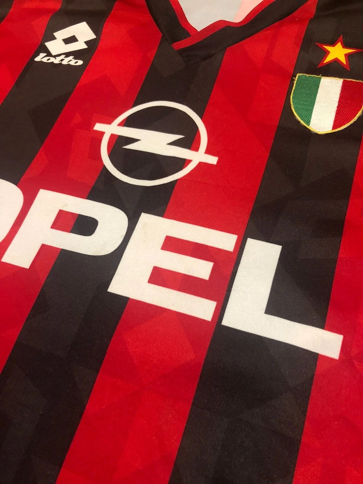 Lotto Sport AC Milan 1994/95 home shirt AUTHENTIC Size US M / EU 48-50 / 2 - 3 Thumbnail