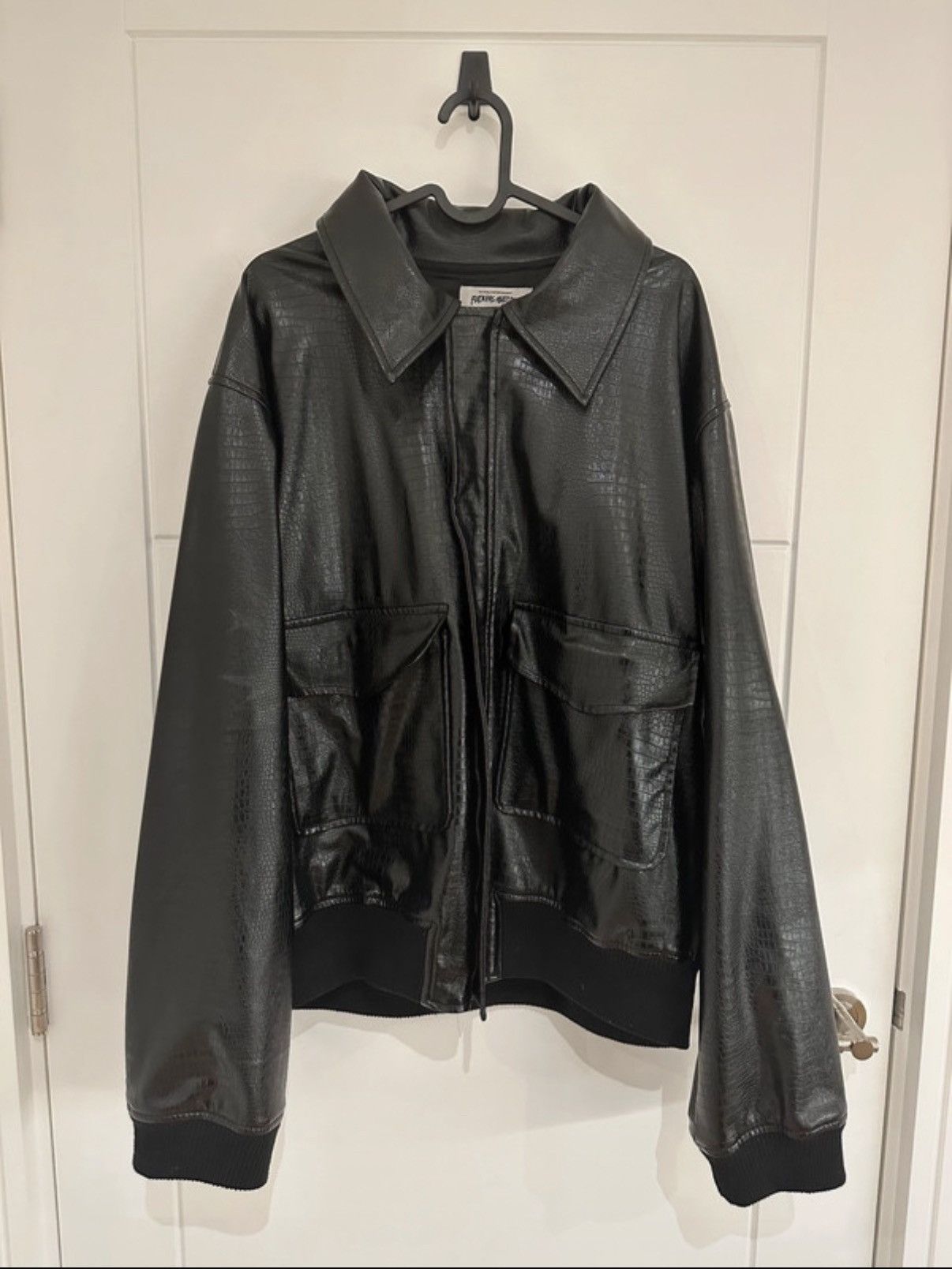 希少fuckingawesome hollywood flight jacket Fucking Awesome Men's Chain Stitched Avatar Trucker Jacket