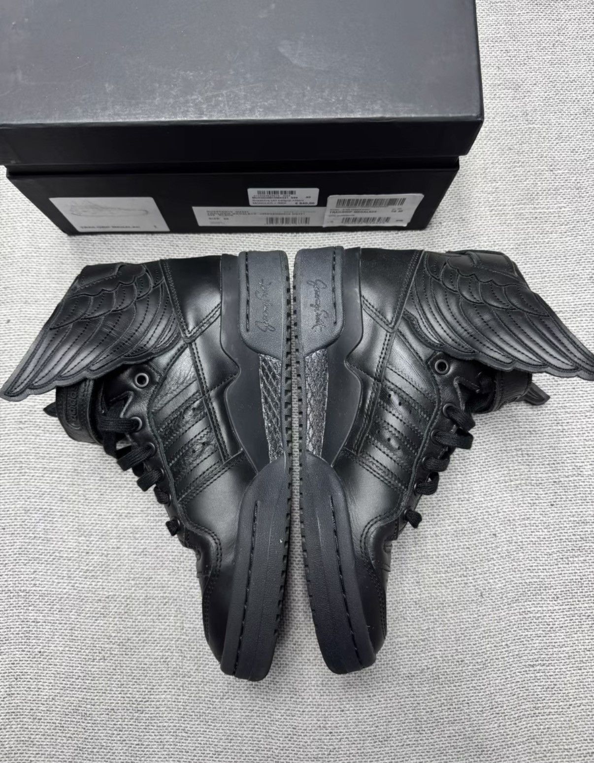 Adidas Adidas x Jeremy Scott Wings 4.0 Black Samurai K37 Size US 7 / EU 40 - 4 Thumbnail