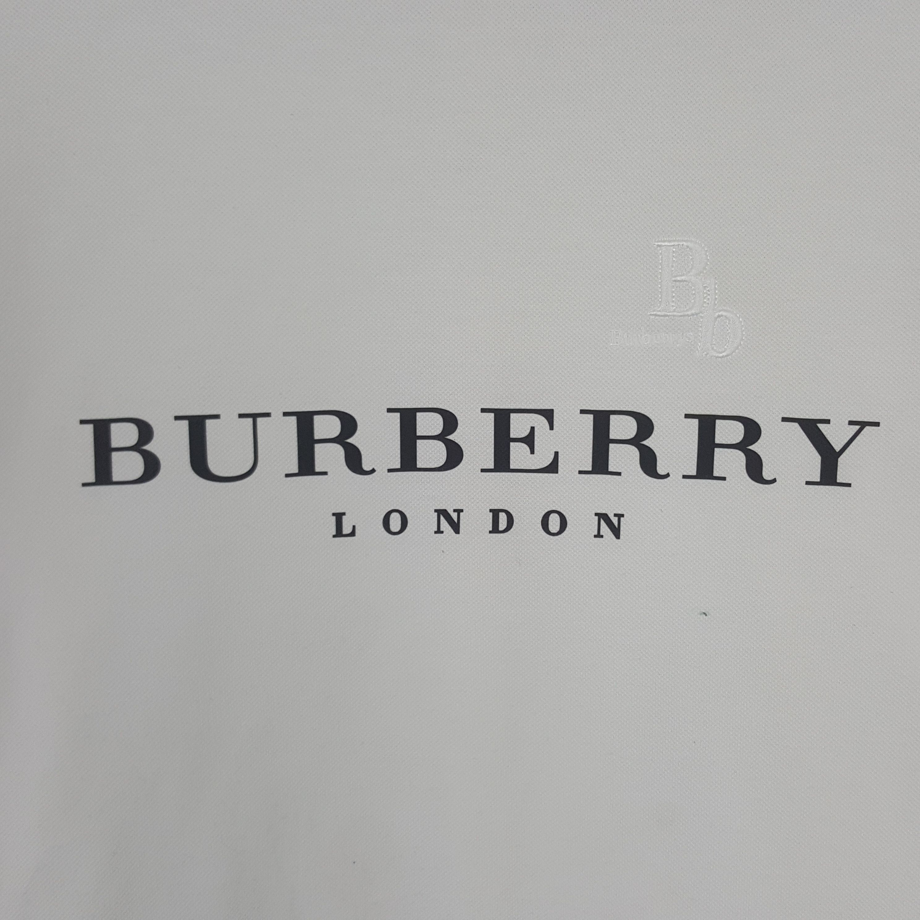 Burberry × Vintage Vintage Burberrys Custom Spell Out Tshirt Size L / US 10 / IT 46 - 2 Thumbnail