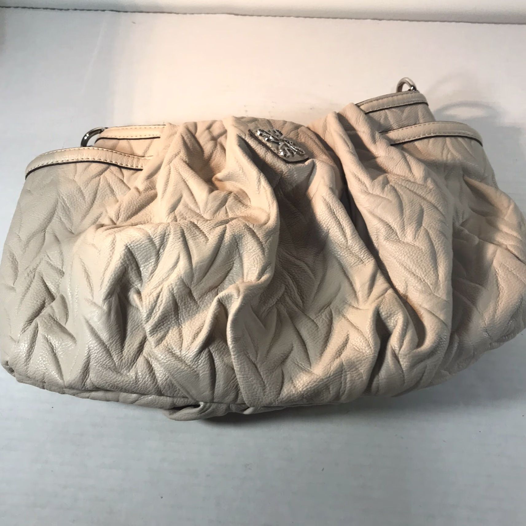 Vintage Simply Vera Vera Wang Bone Faux Leather Satchel Bag Metal Chain Straps Size ONE SIZE - 6 Thumbnail