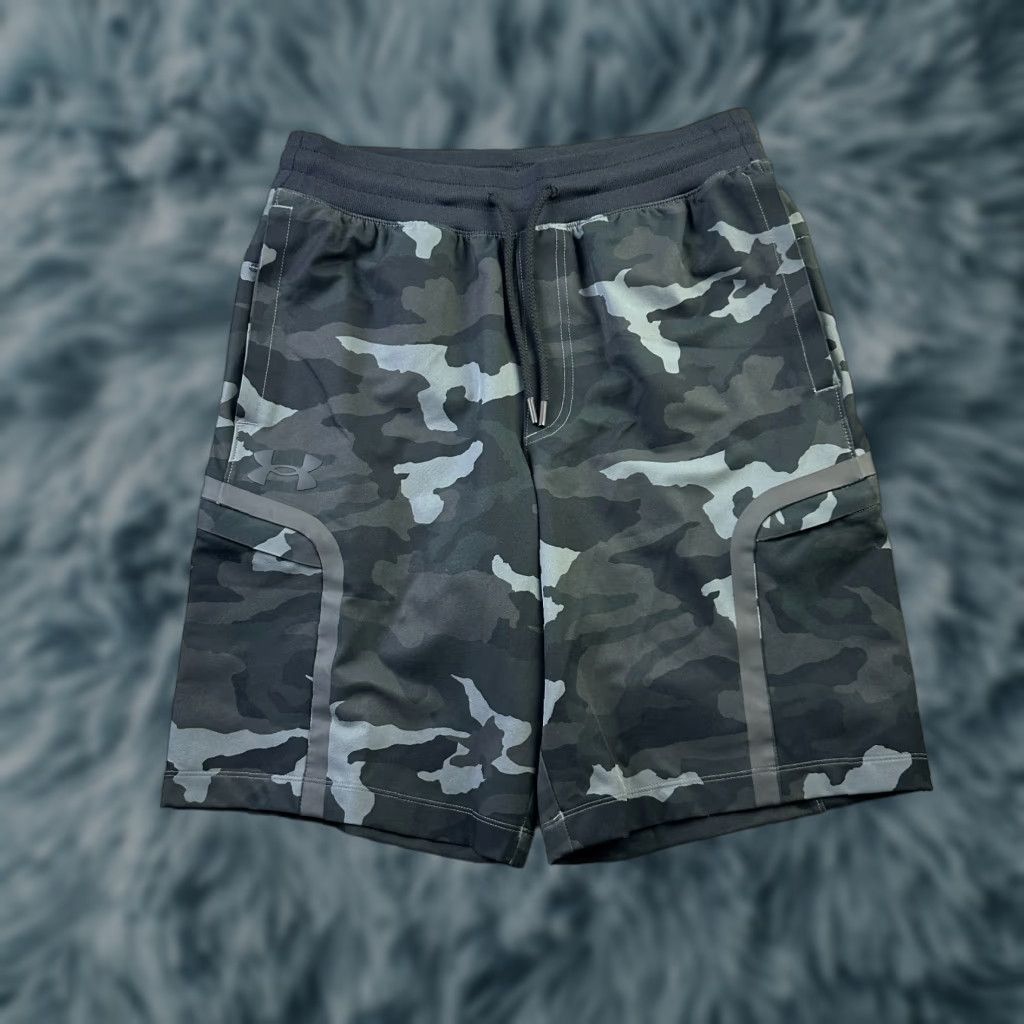 Under Armour Under Armour Shorts Men Medium Gray Sportstyle Elite Cargo Camouflage Size US 31 - 1 Thumbnail